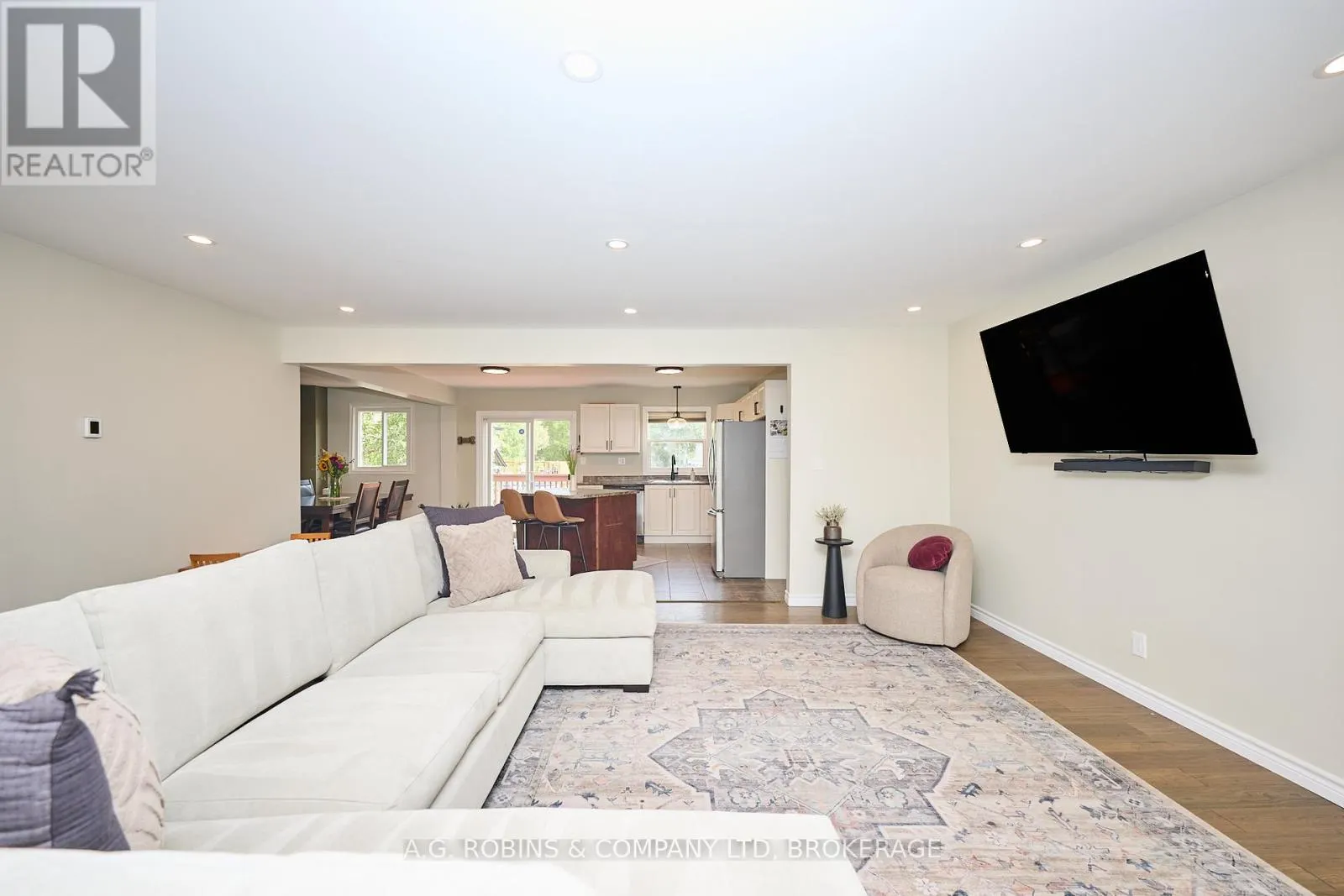 307 RIVERSIDE DRIVE