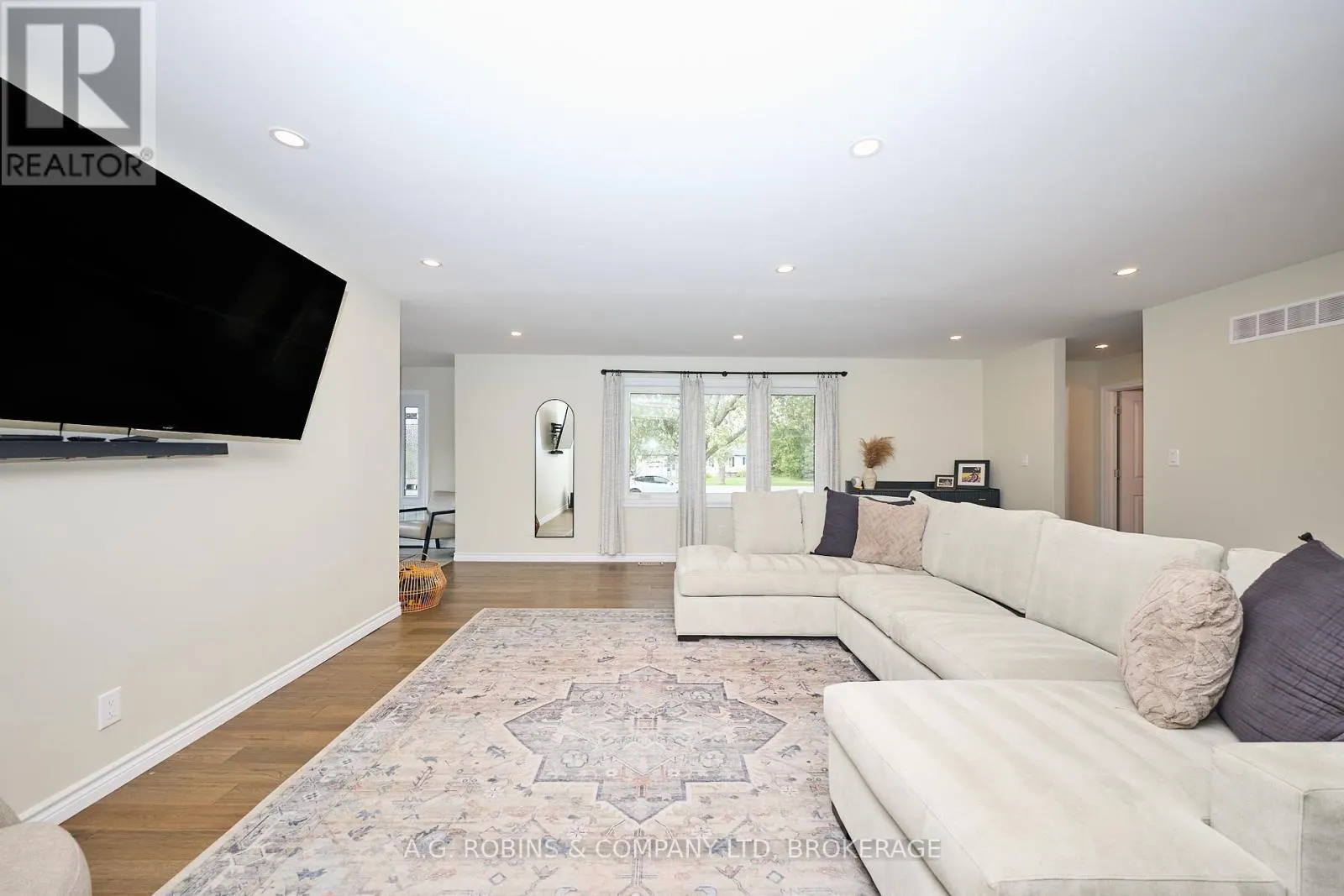 307 RIVERSIDE DRIVE