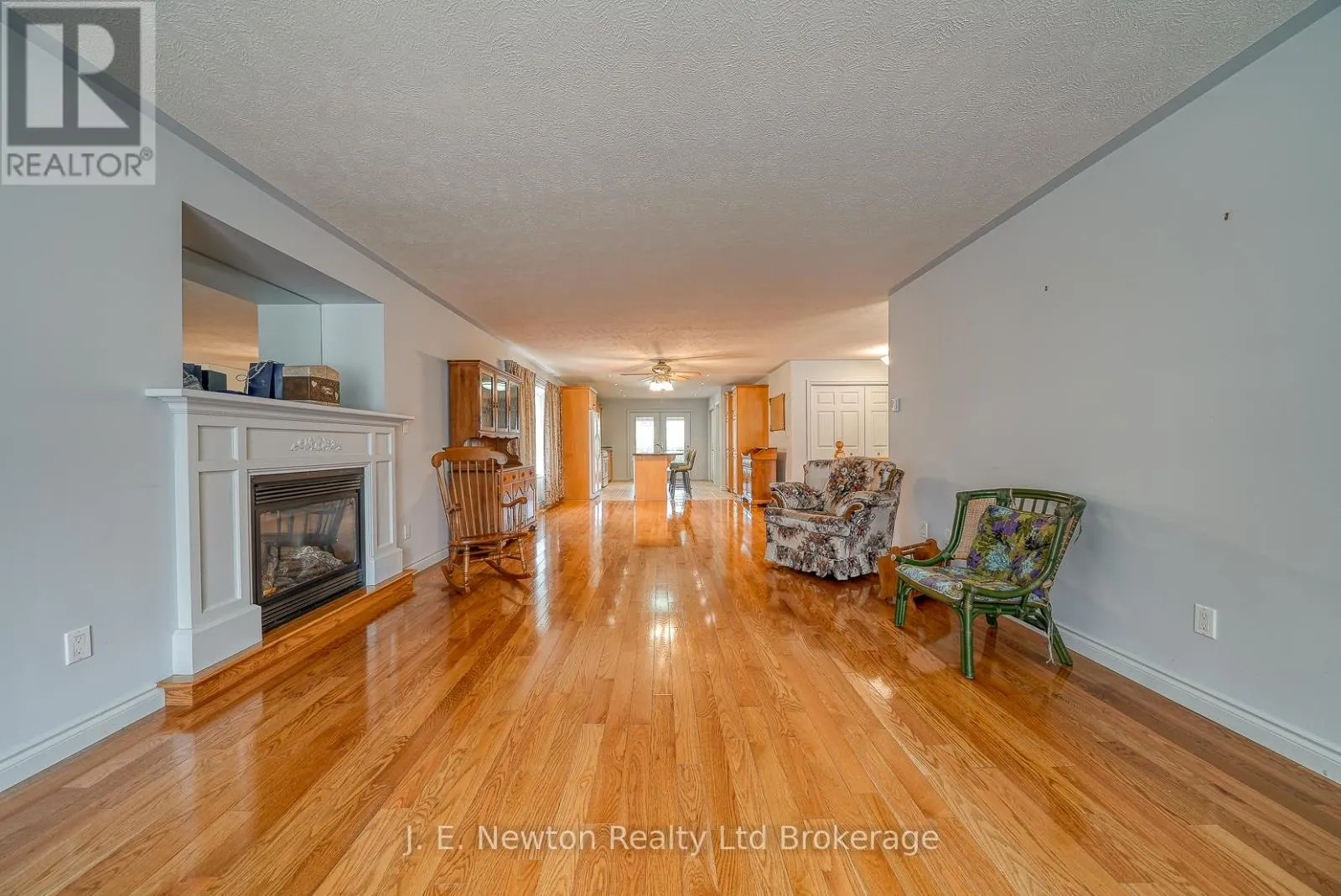 356 BROADWAY STREET