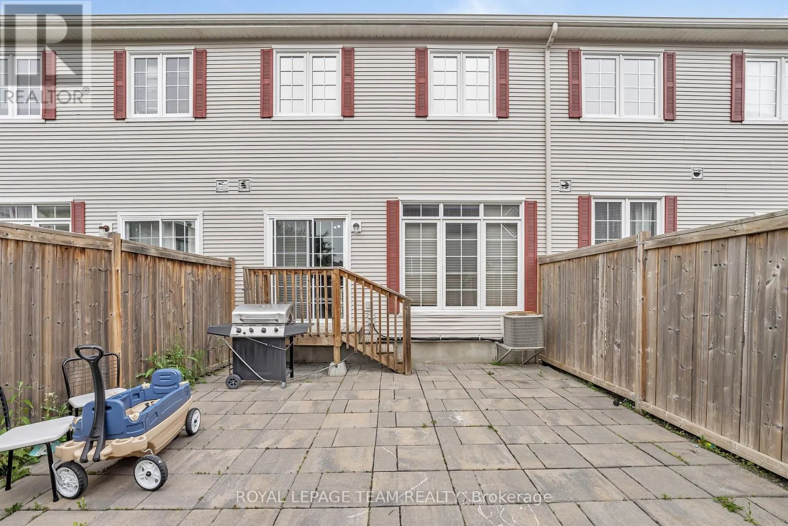 625 PEPPERVILLE CRESCENT