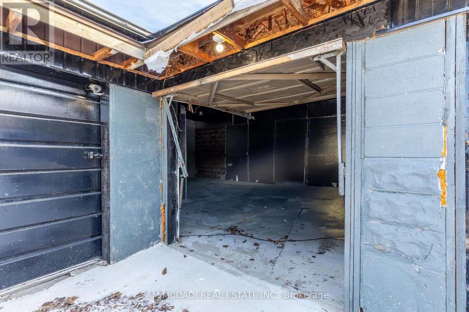 107 ROBERT STREET