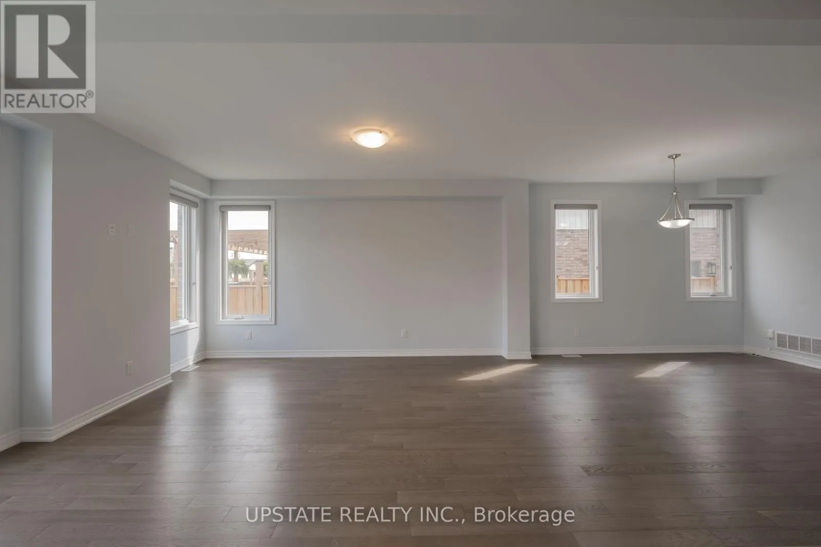 127 SUSAN DRIVE