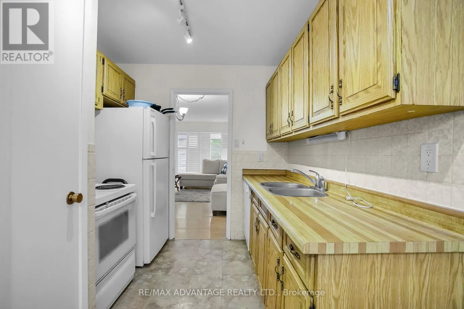 60 - 634 WONDERLAND ROAD S, #60