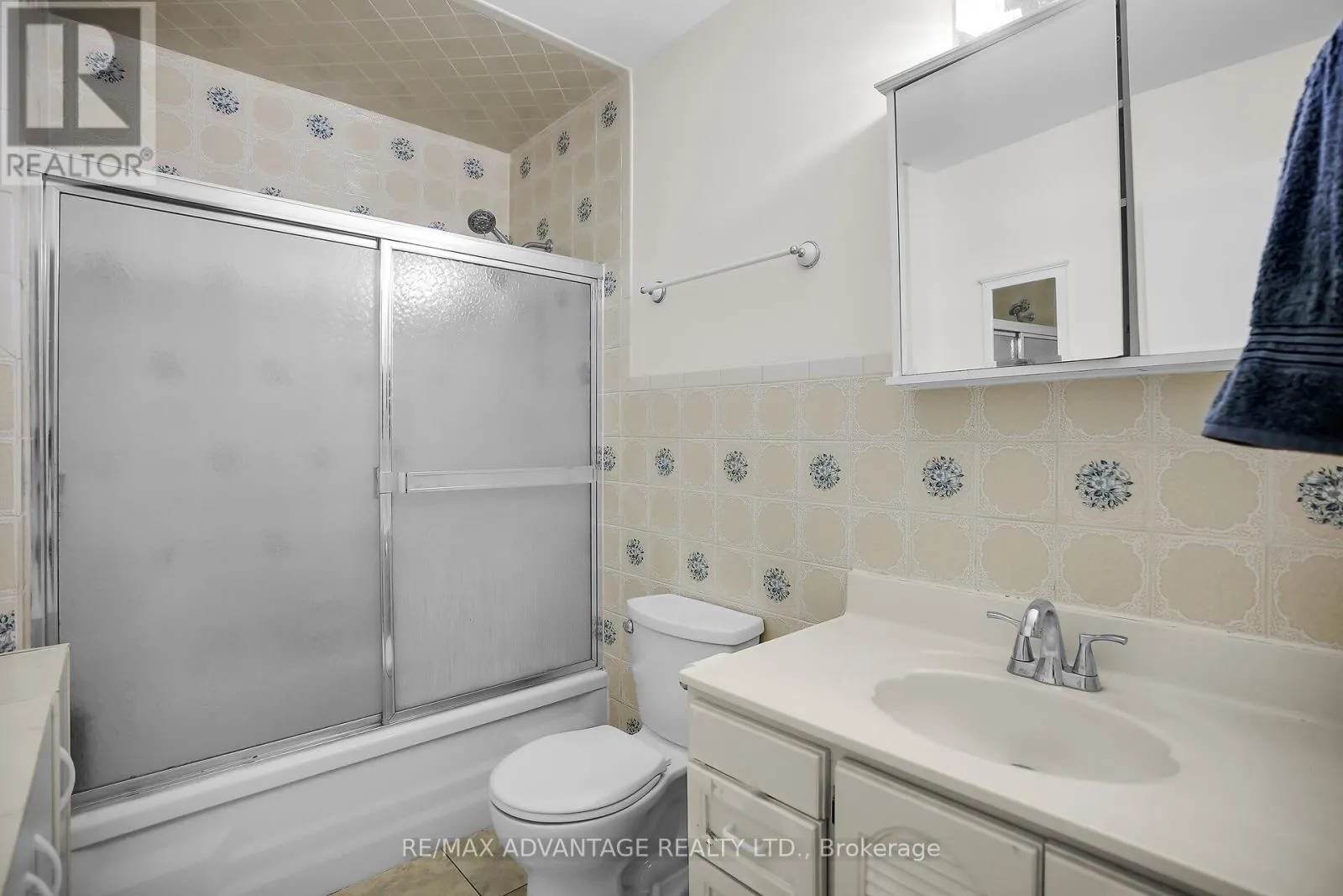 60 - 634 WONDERLAND ROAD S, #60