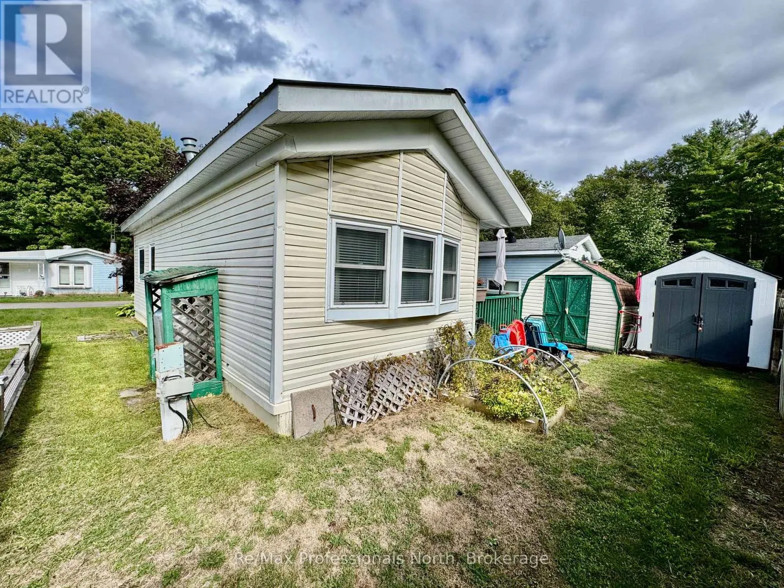 62 - 1007 RACOON ROAD, #62