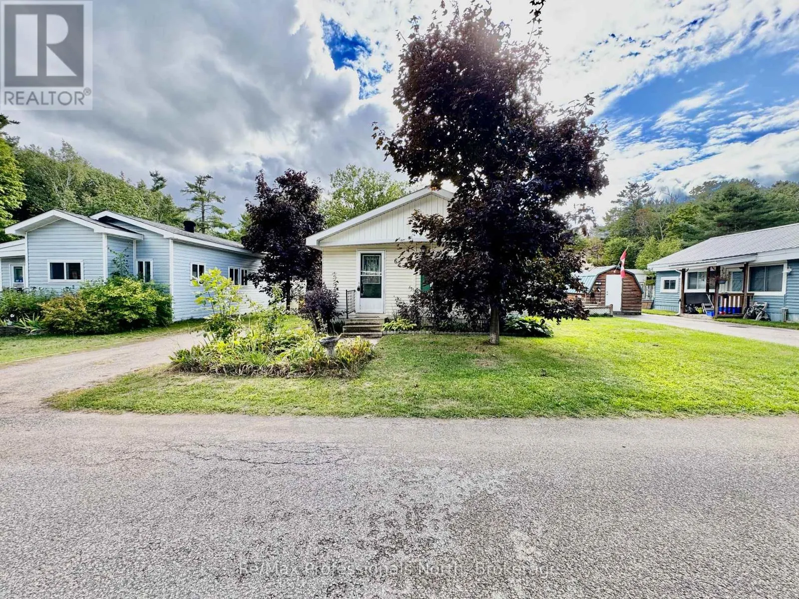 62 - 1007 RACOON ROAD, #62