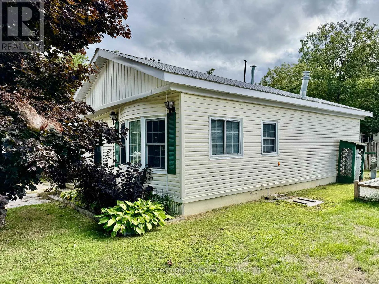 62 - 1007 RACOON ROAD, #62