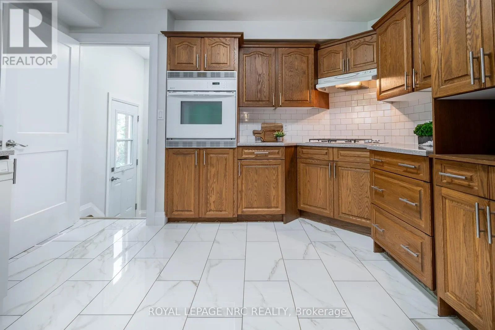 1151 GREEN ACRES DRIVE