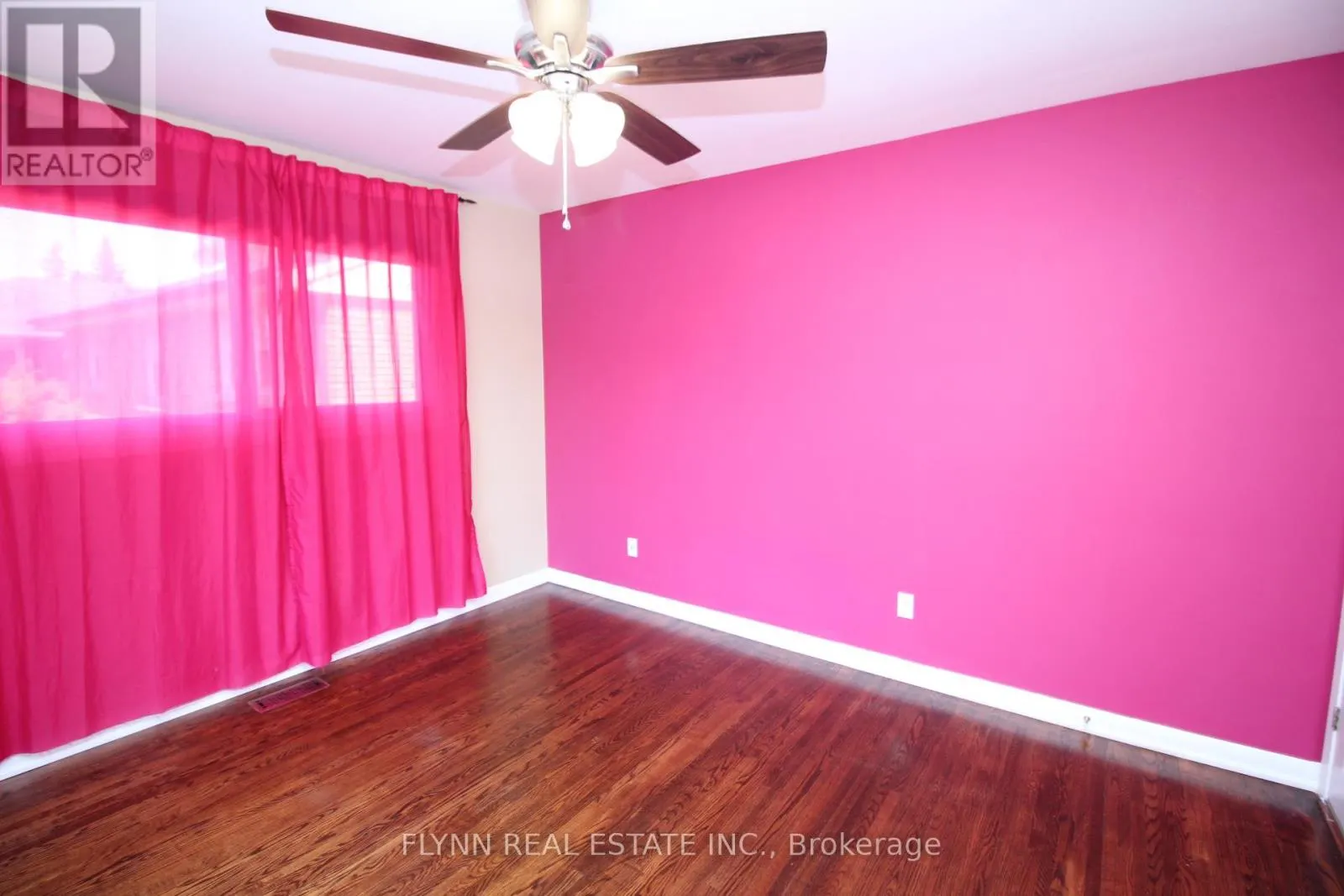 UPPER - 7139 WARDEN AVENUE