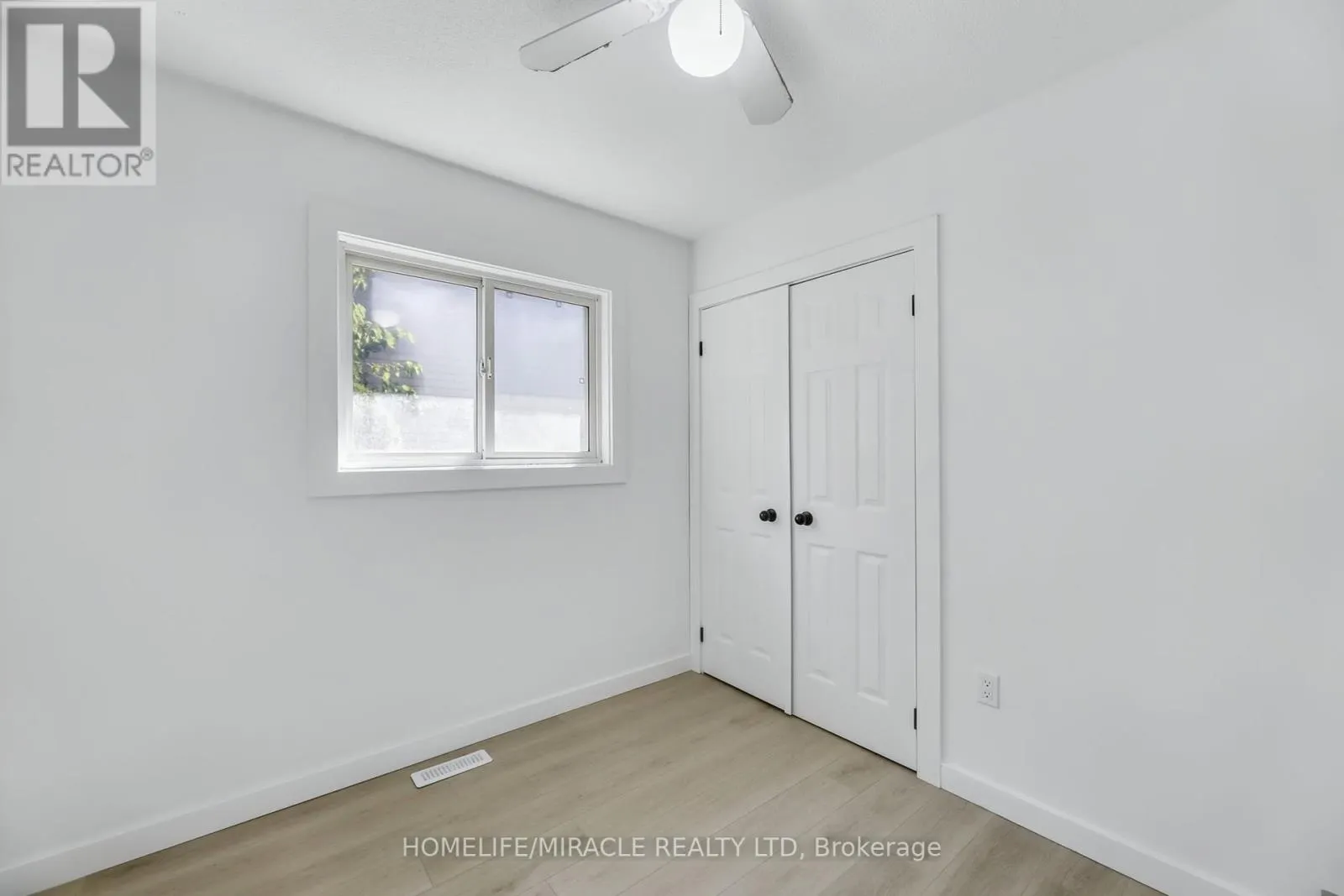 291 PORTSMOUTH CRESCENT E