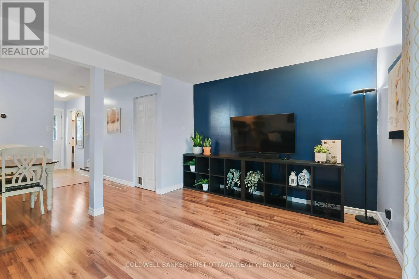 1351 BAKKER COURT