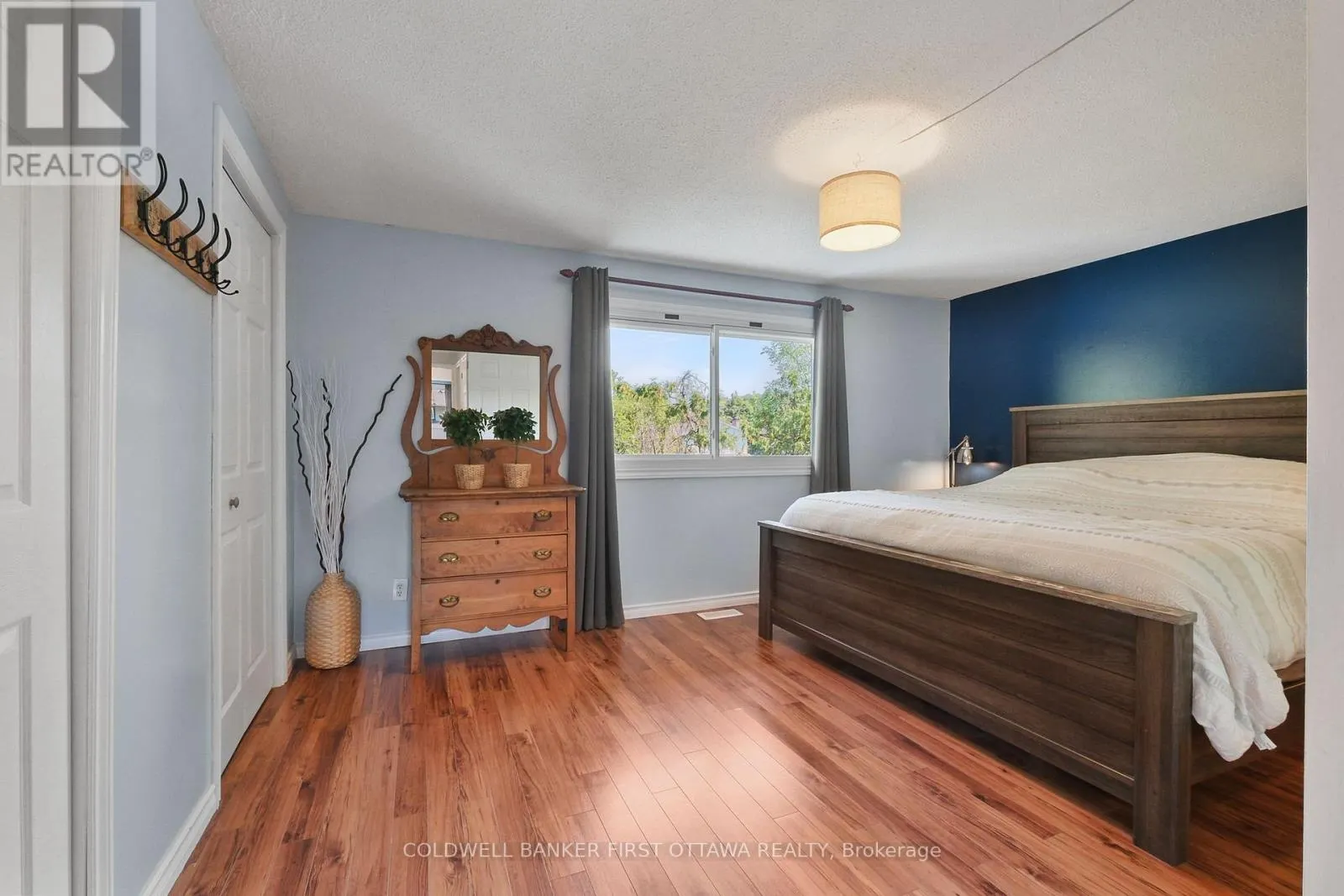 1351 BAKKER COURT