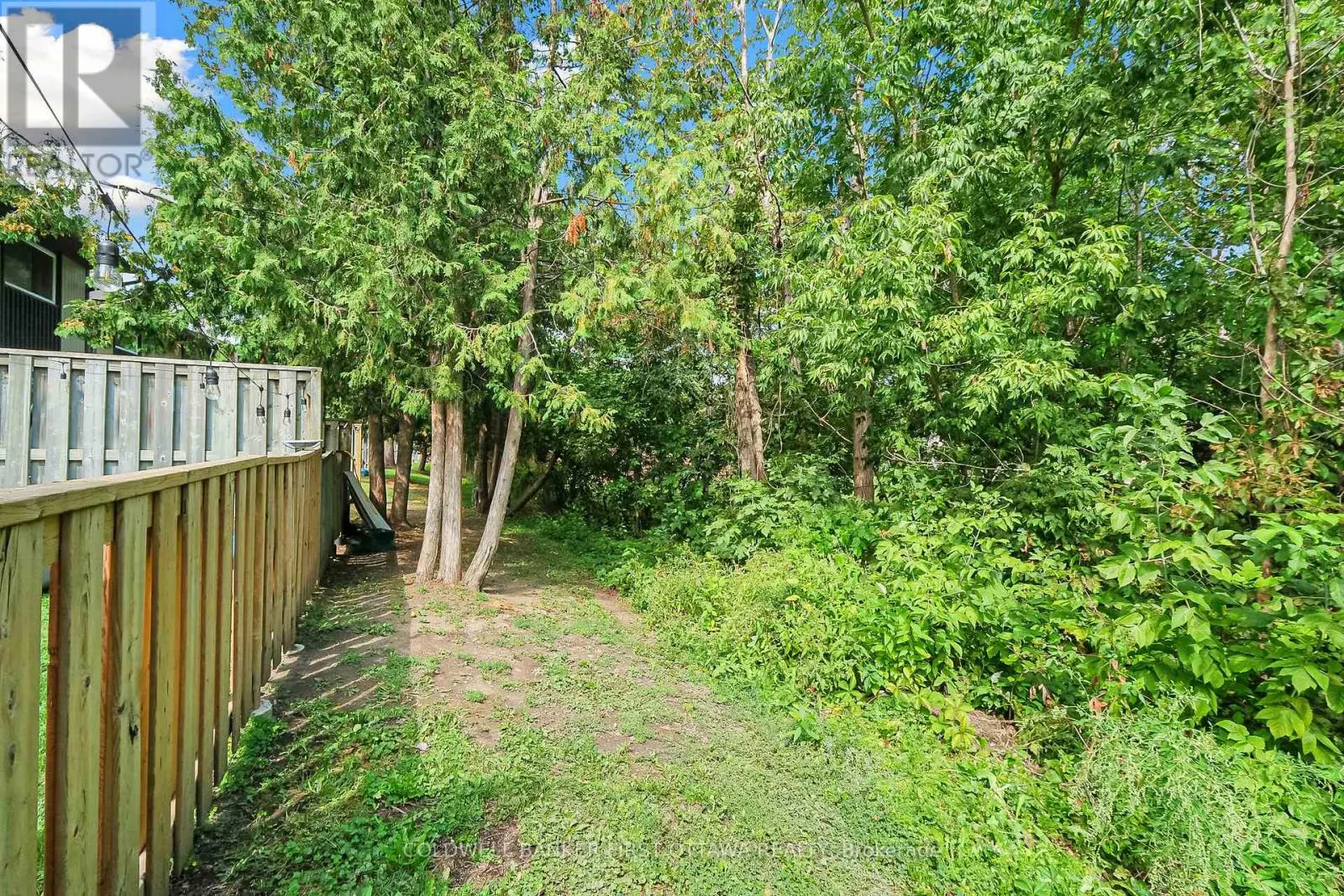 1351 BAKKER COURT