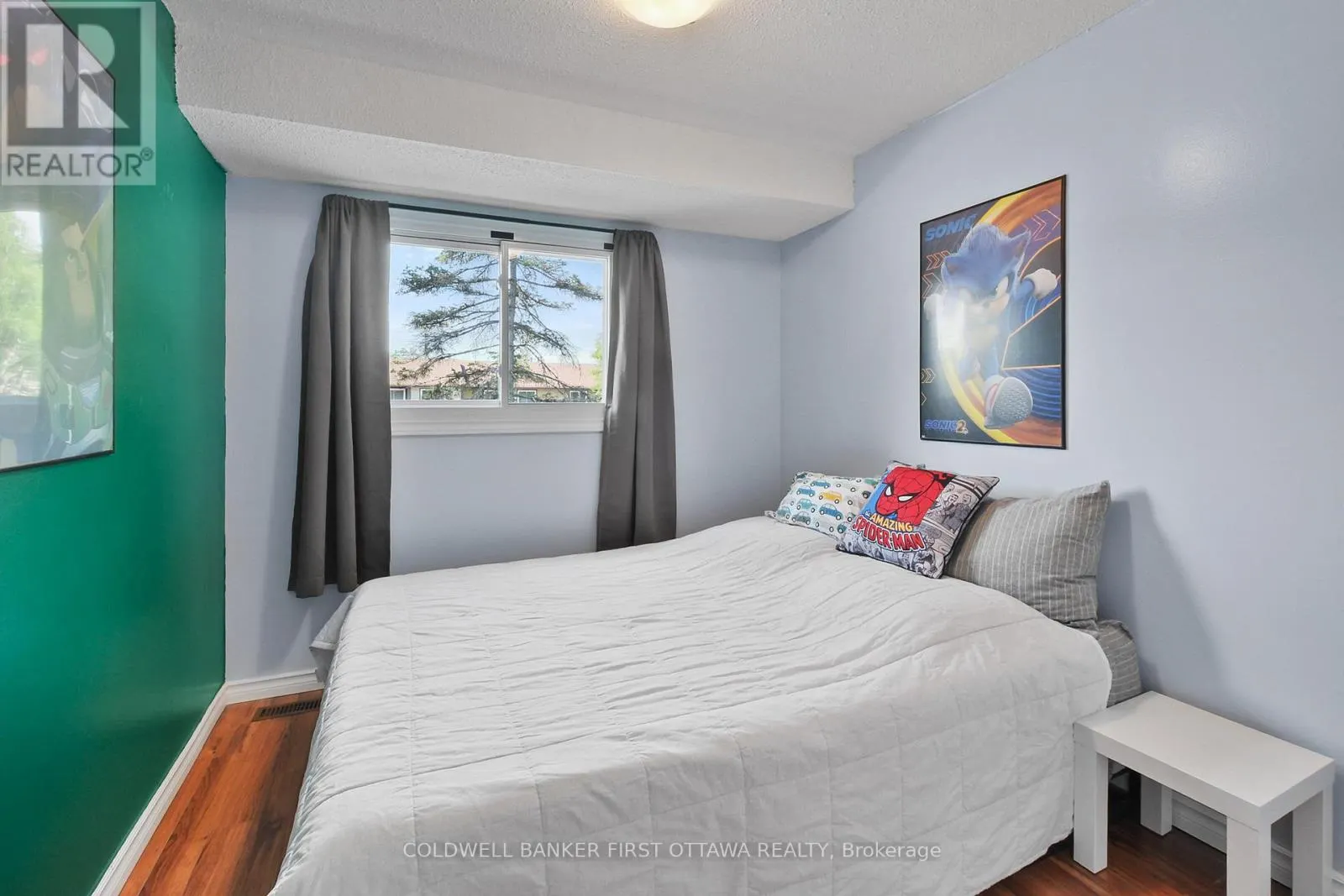 1351 BAKKER COURT