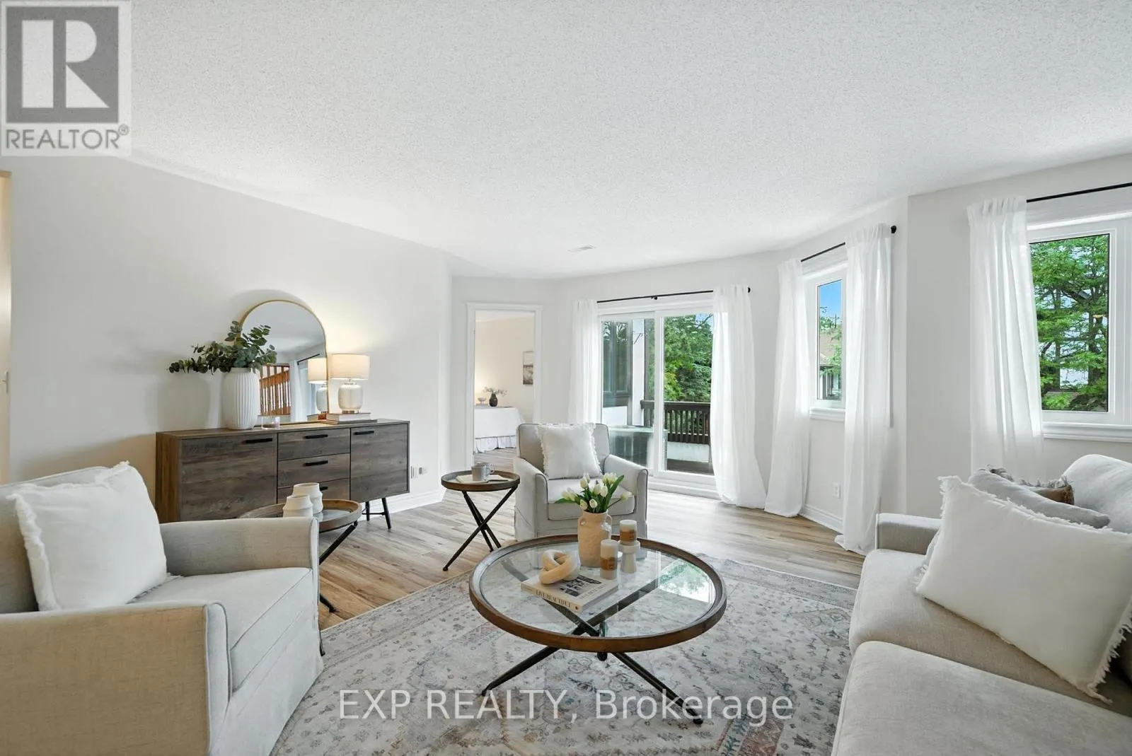 511 - 245 ELGIN STREET W, #511