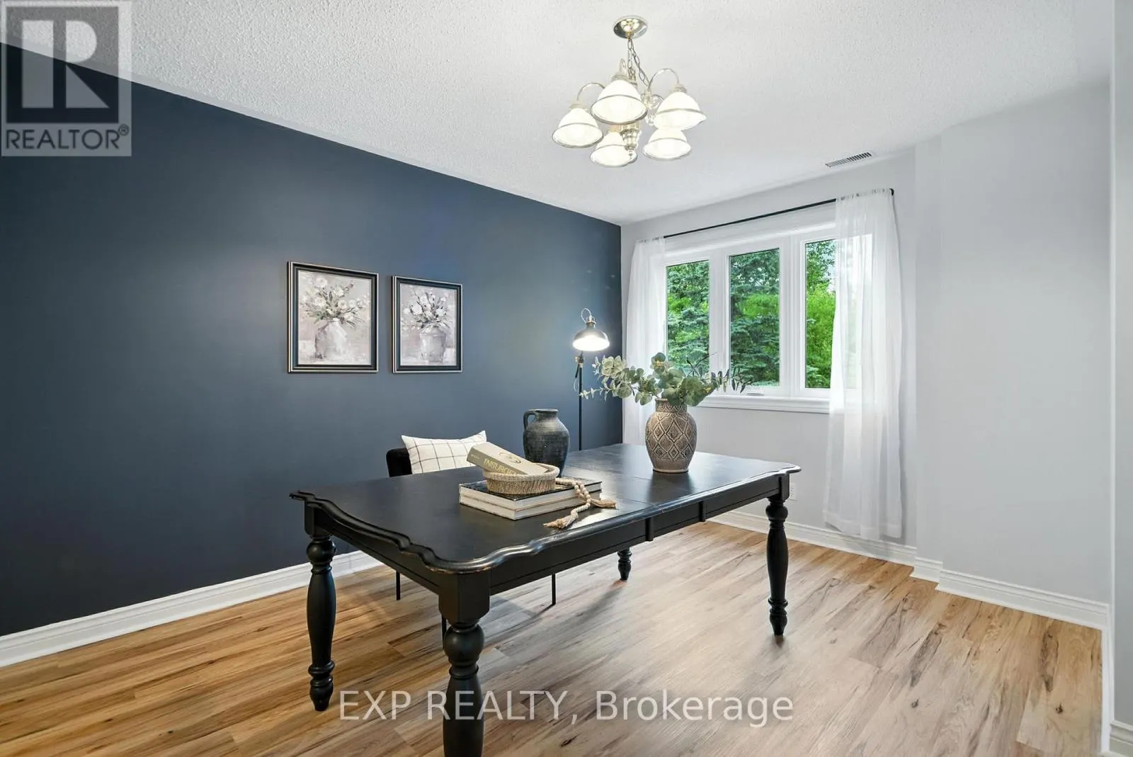 511 - 245 ELGIN STREET W, #511