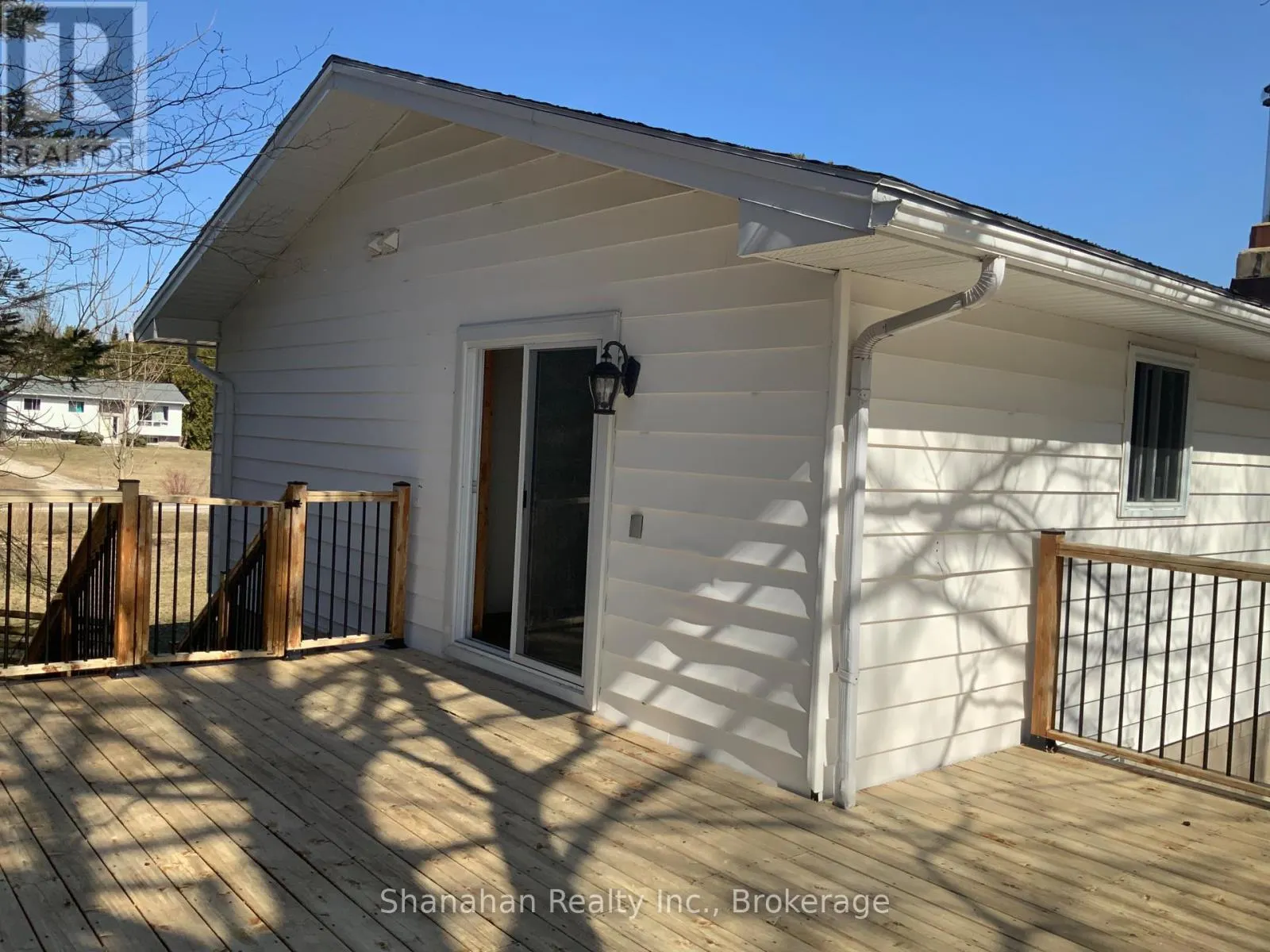 46 MAPLE GOLF CRESCENT