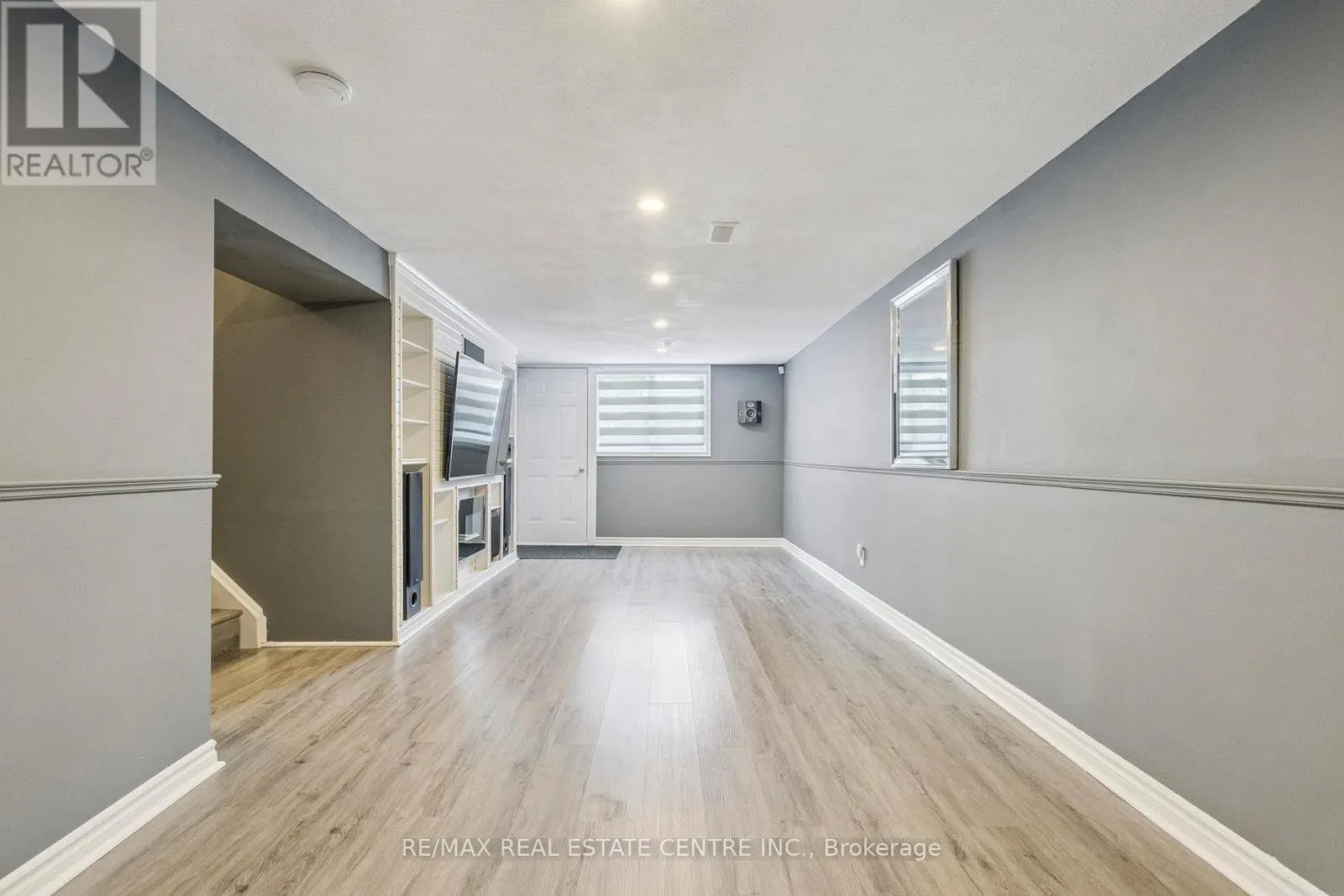 122 MOOREGATE CRESCENT
