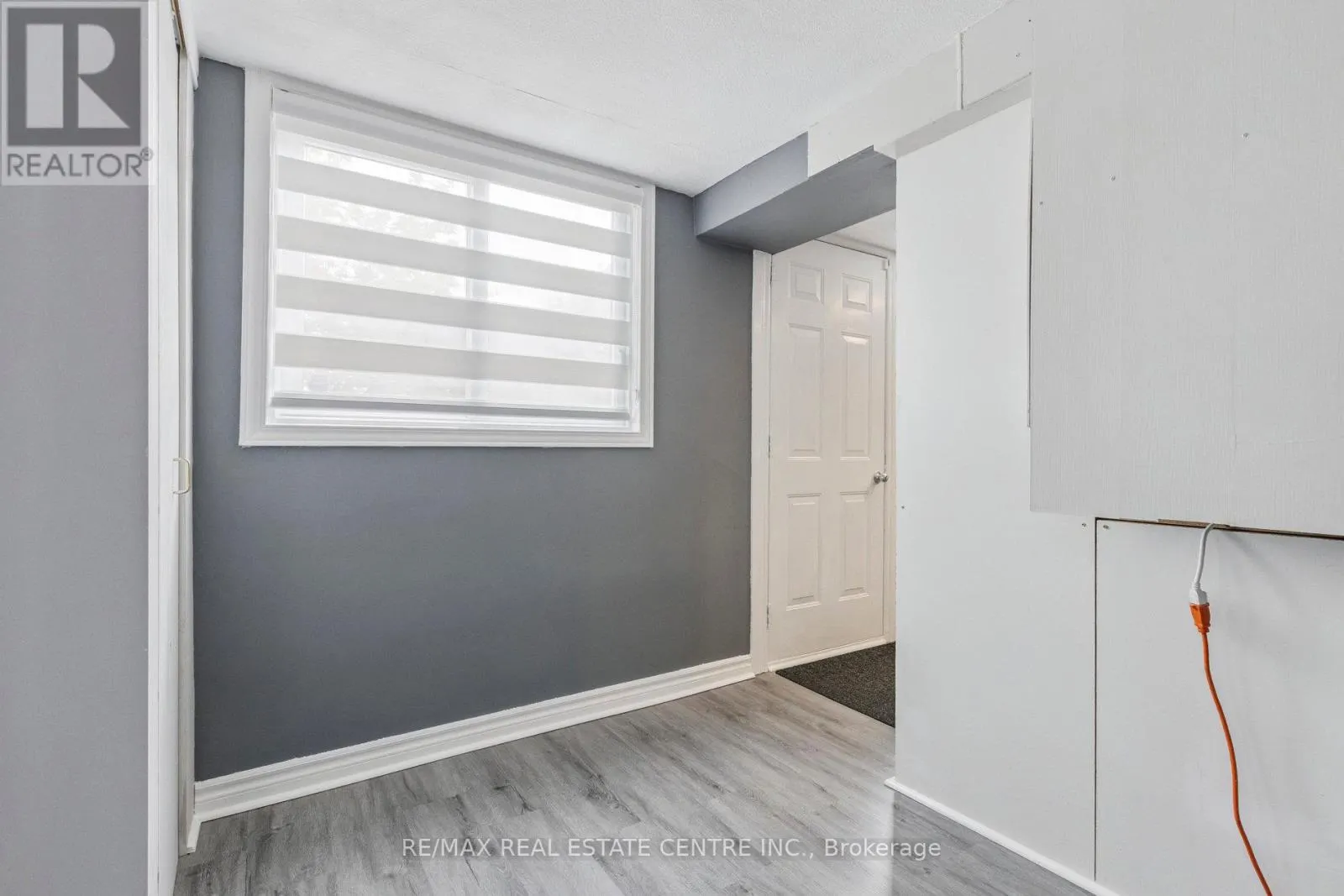 122 MOOREGATE CRESCENT