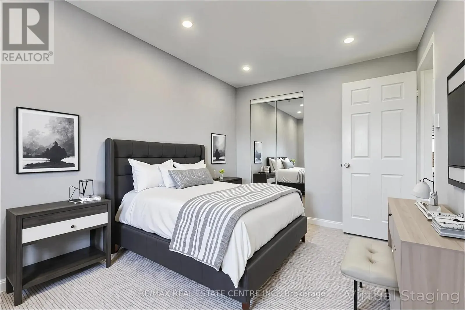 122 MOOREGATE CRESCENT