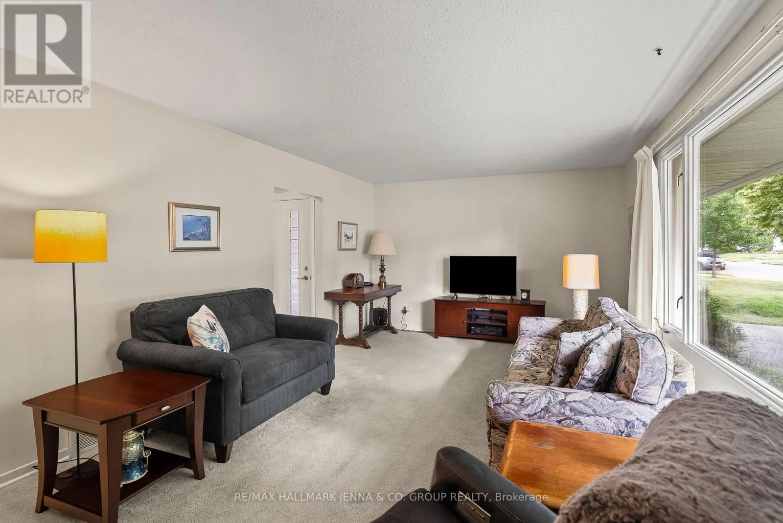 691 FIELDING DRIVE