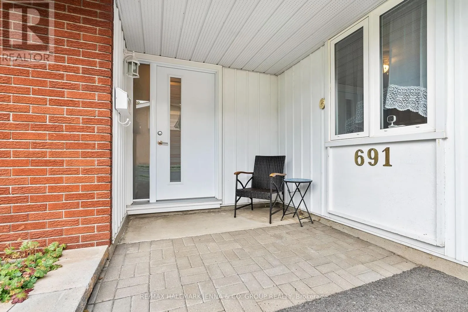 691 FIELDING DRIVE