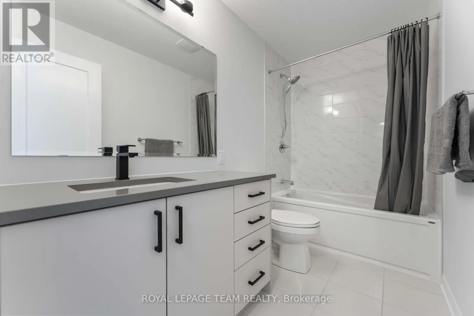719 ARCADIAN PRIVATE
