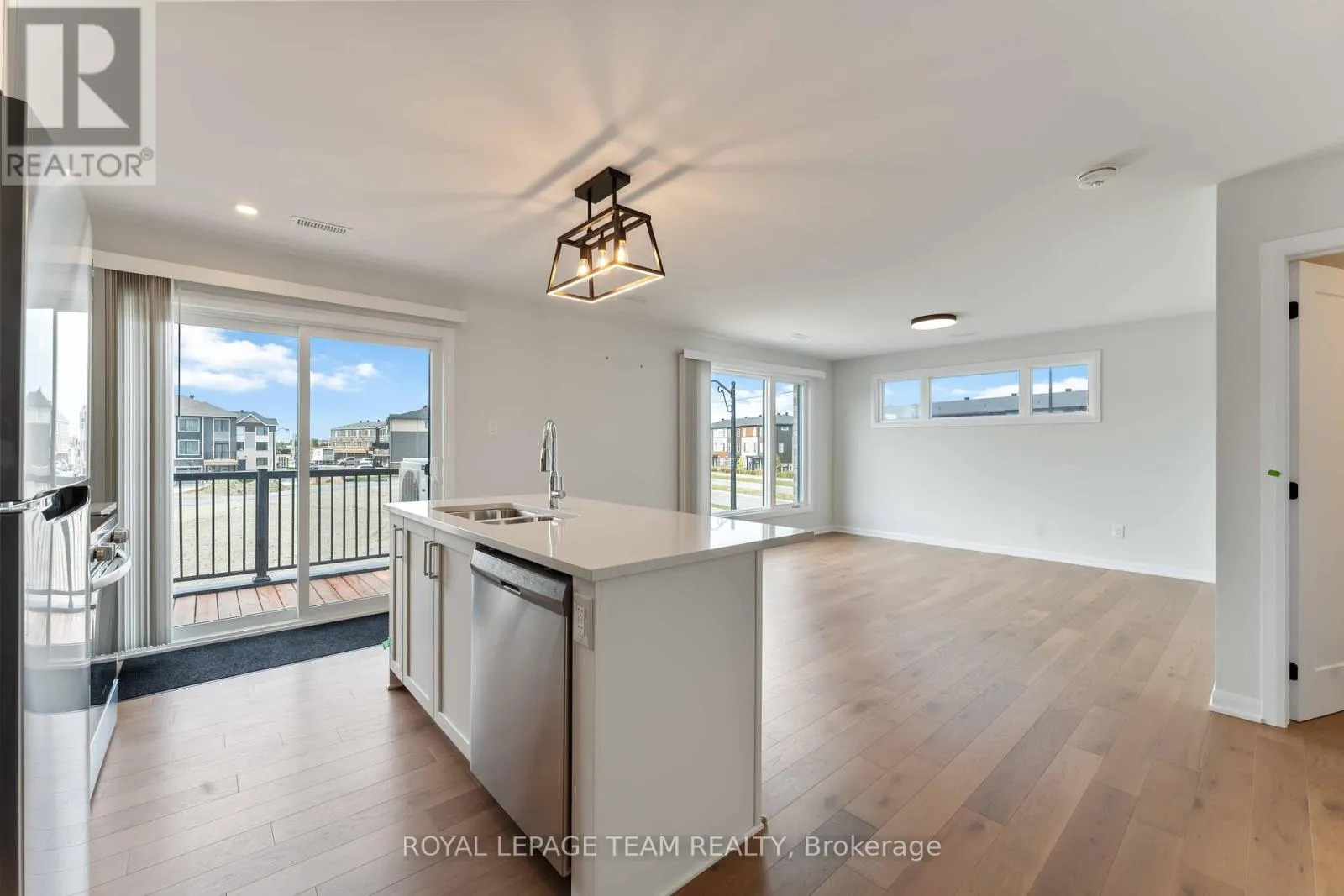 719 ARCADIAN PRIVATE