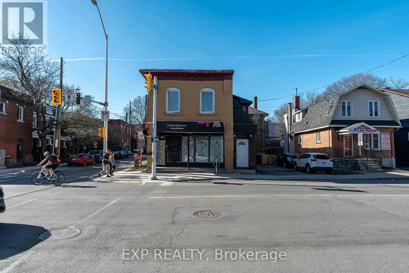 549 GLADSTONE AVENUE