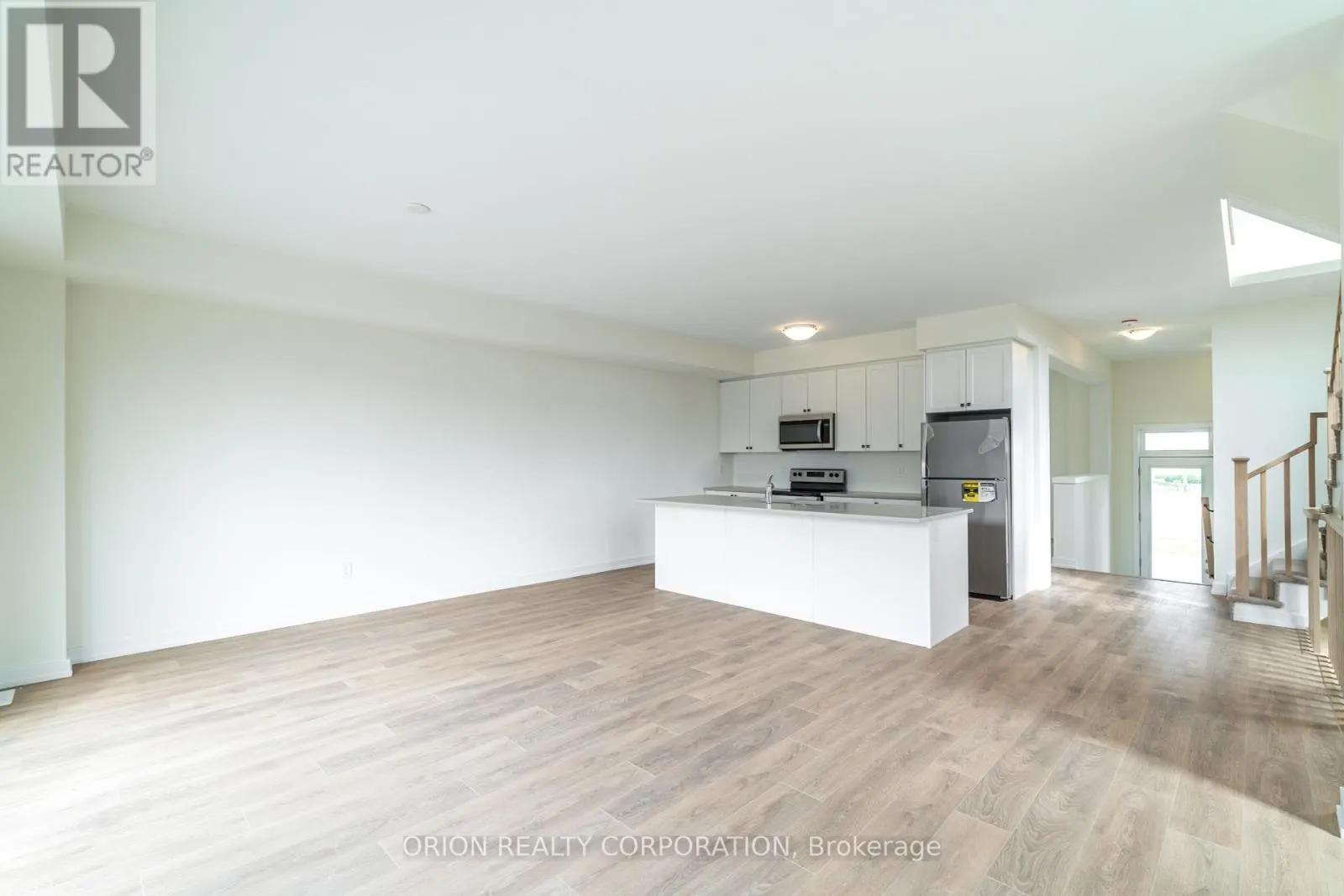 19 - 160 DENSMORE ROAD
