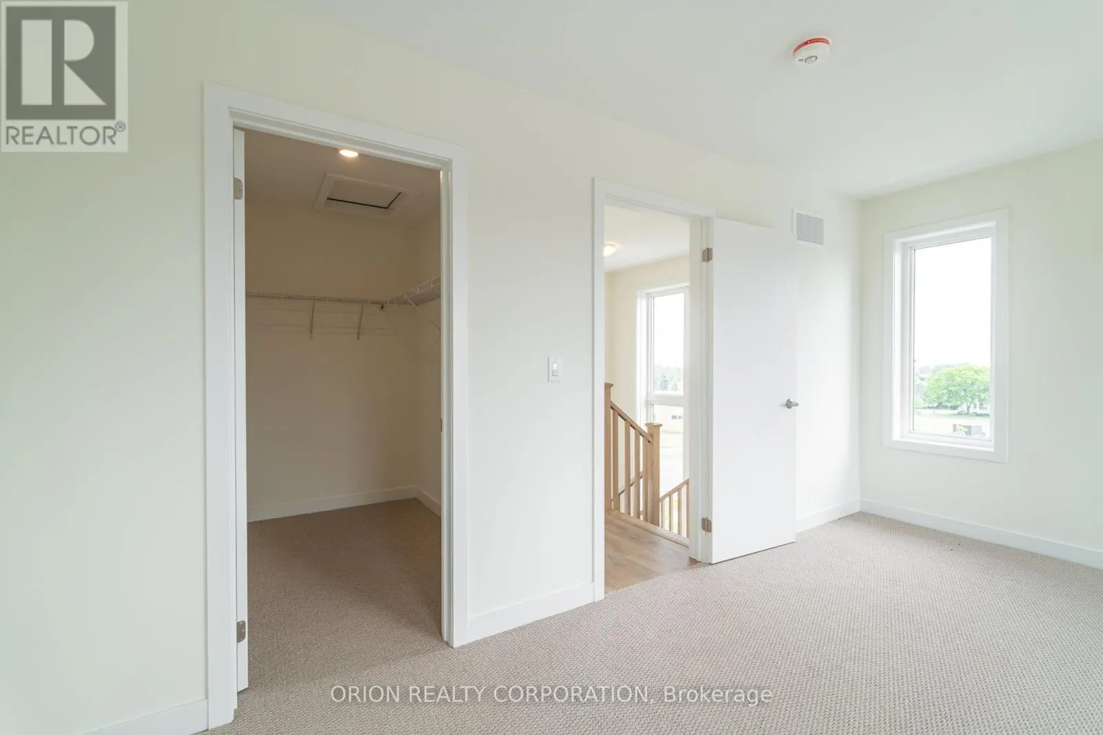 19 - 160 DENSMORE ROAD
