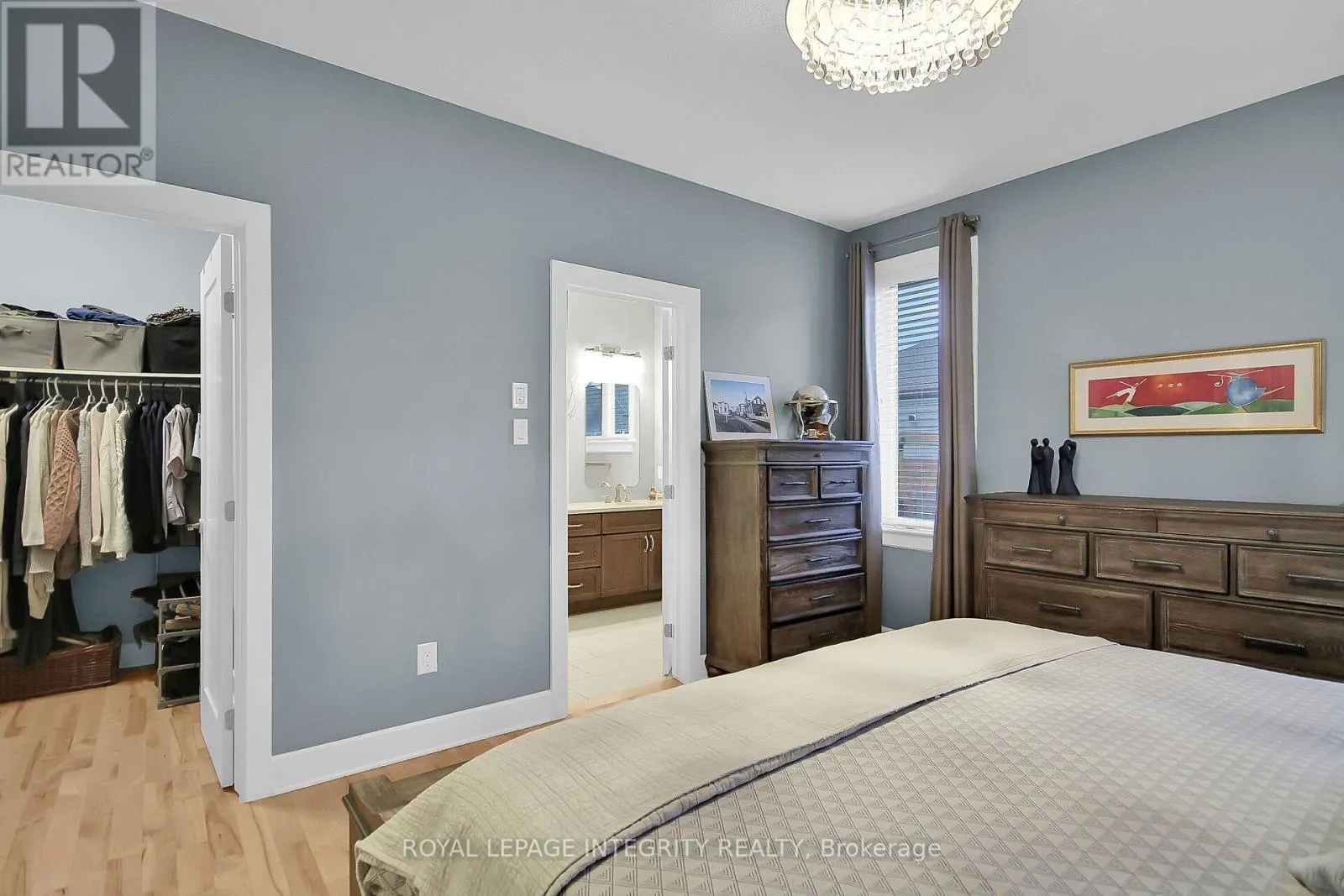 15 YORK CROSSING