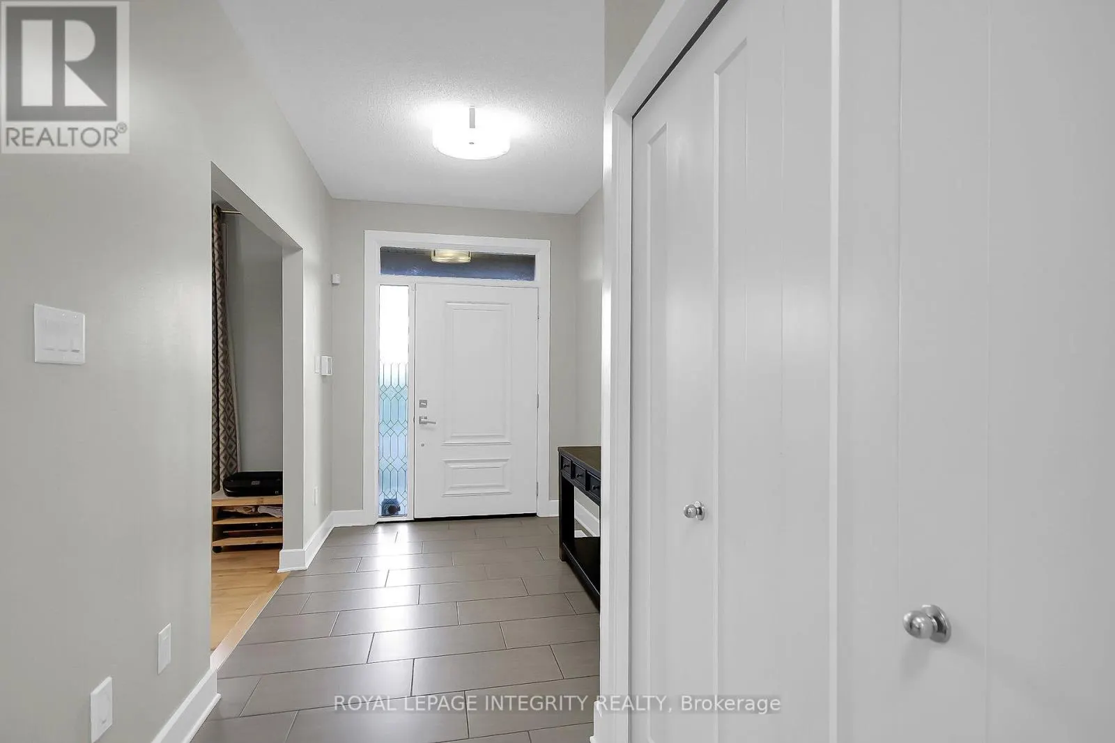 15 YORK CROSSING