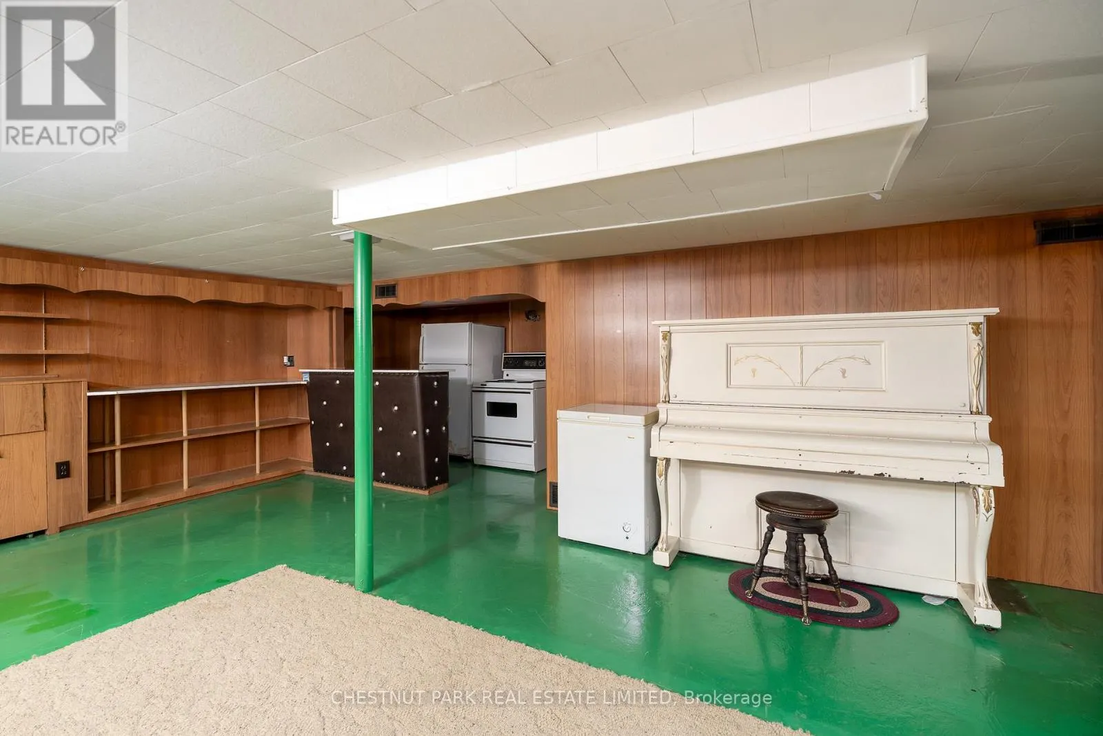 9 DOWNES AVENUE