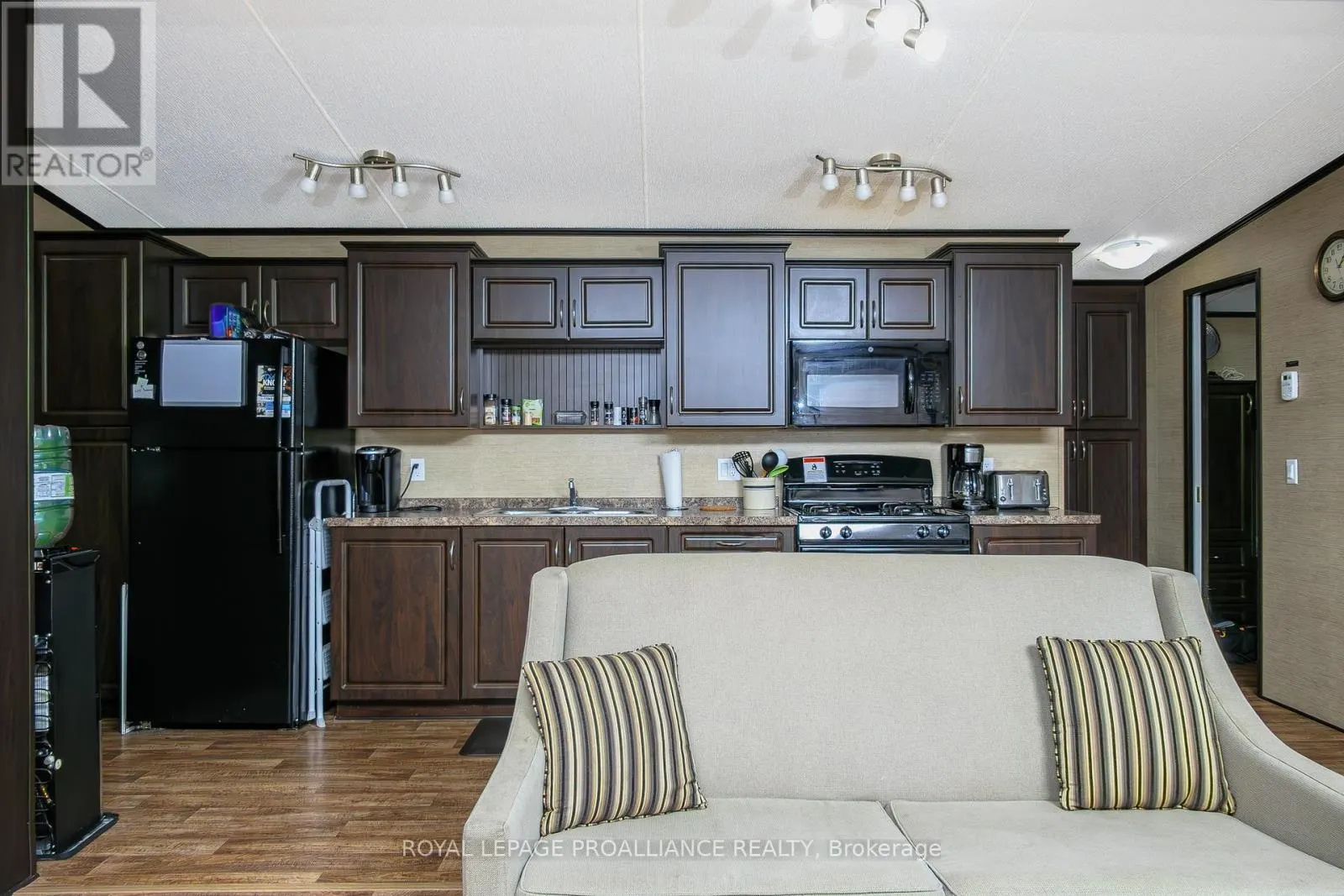 486 COUNTY RD 18 - 5 CRICKET LANE