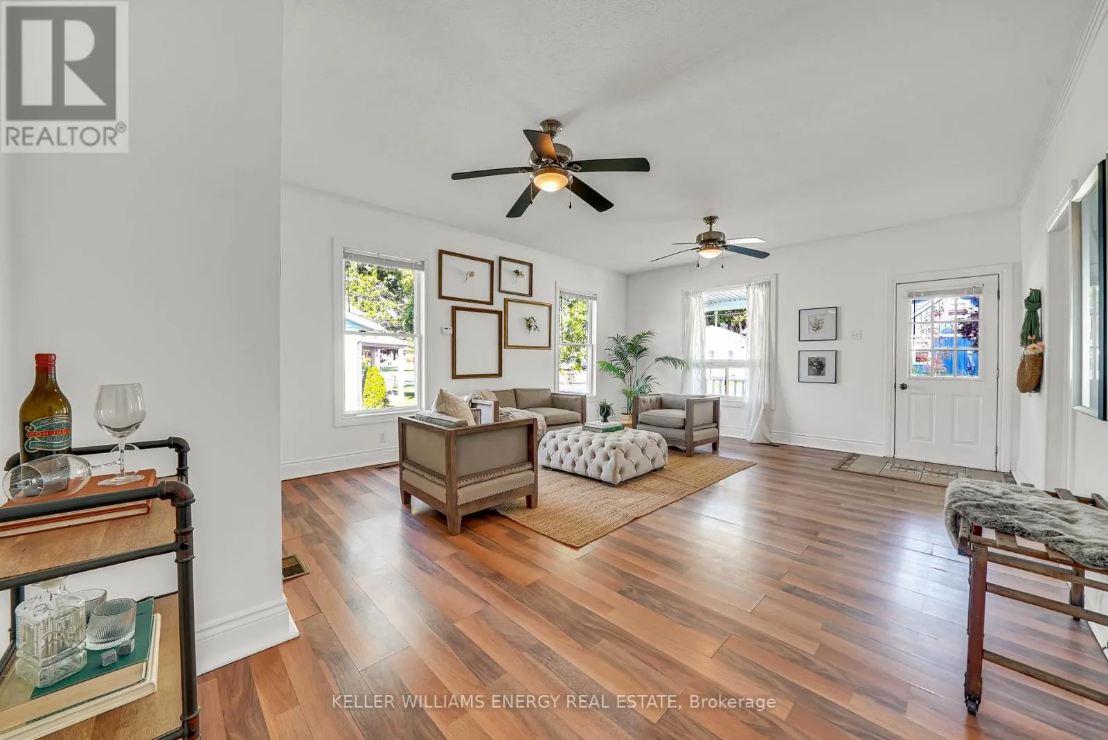 319 SECOND AVENUE
