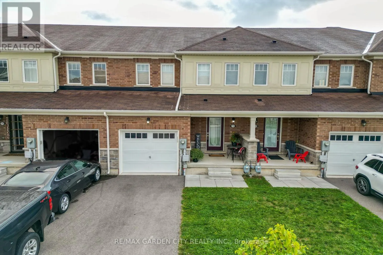 7774 REDBUD LANE