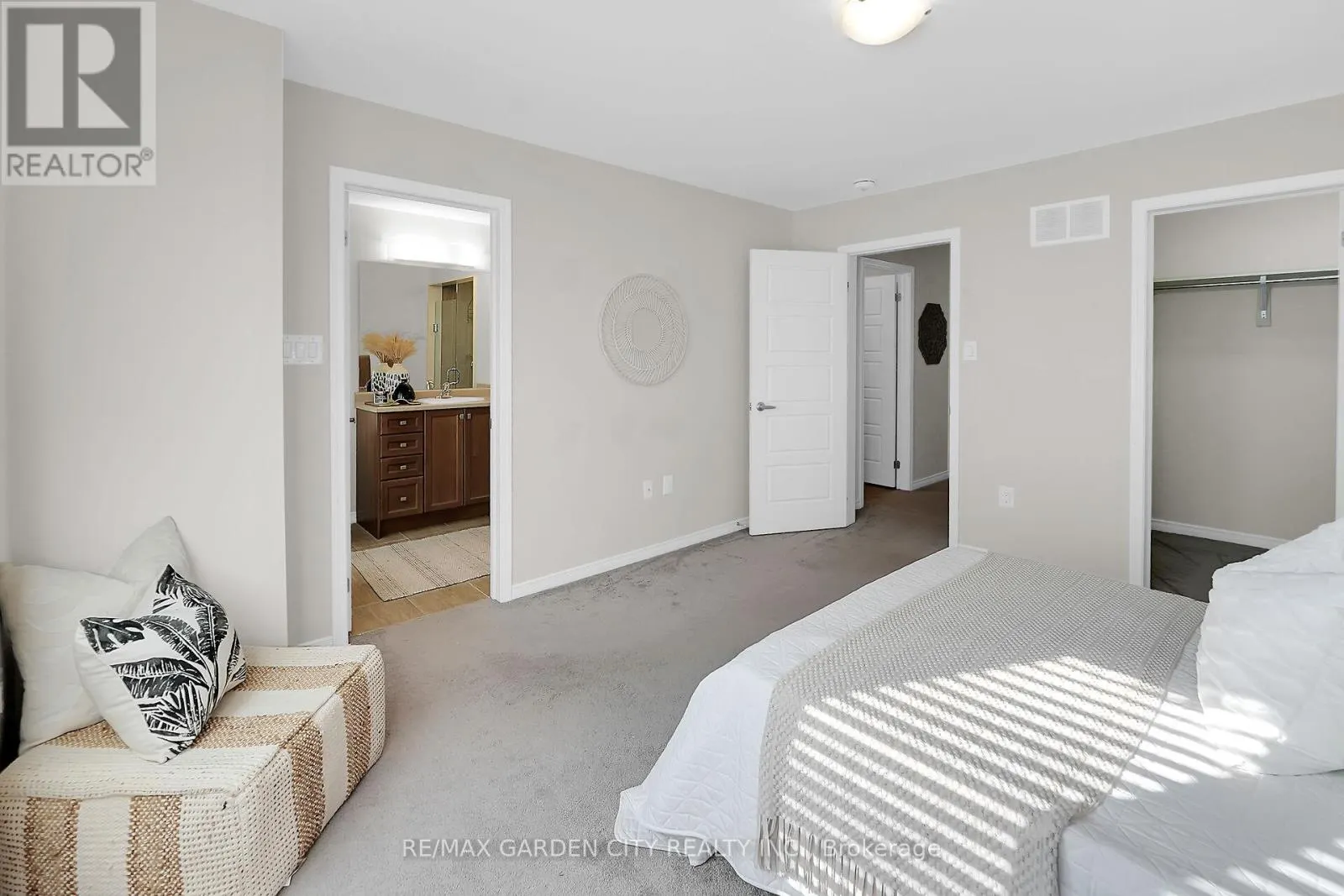 7774 REDBUD LANE