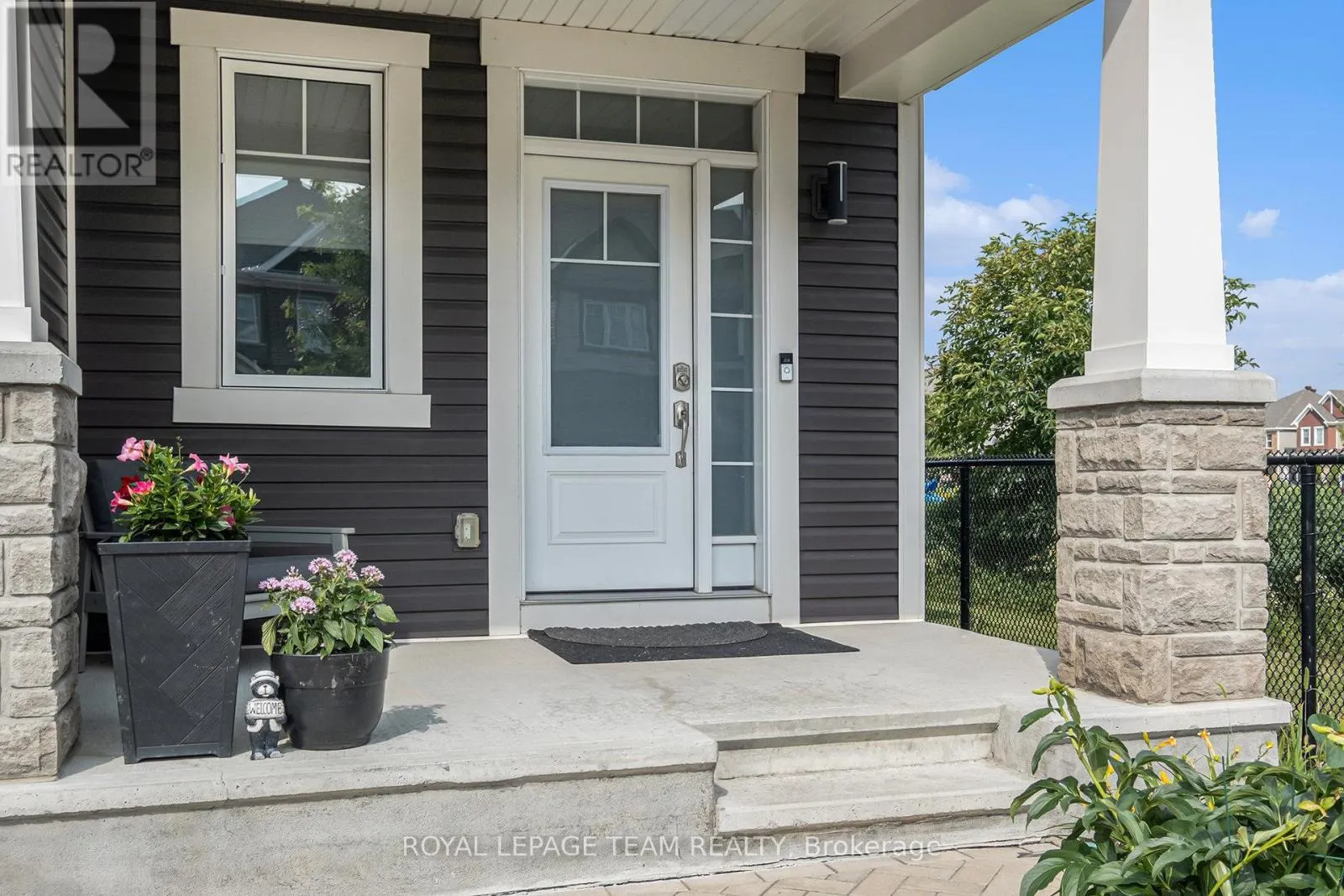 622 MALAHAT WAY