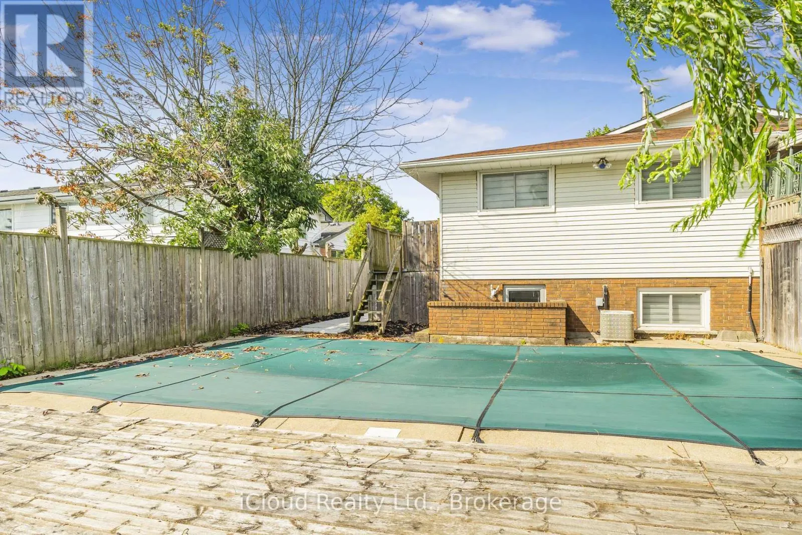 260 ST AUGUSTINE DRIVE