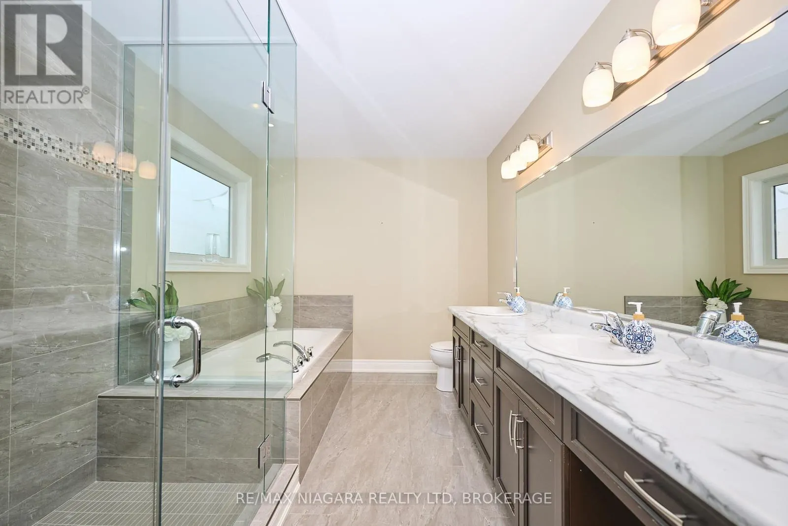7185 STACEY DRIVE