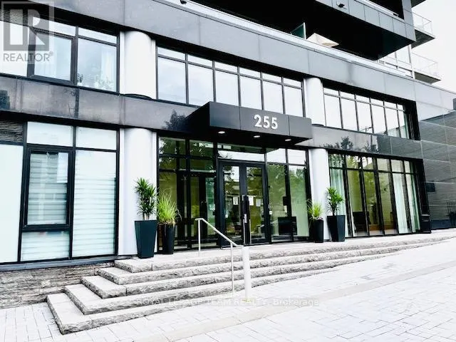 316 - 255 BAY STREET