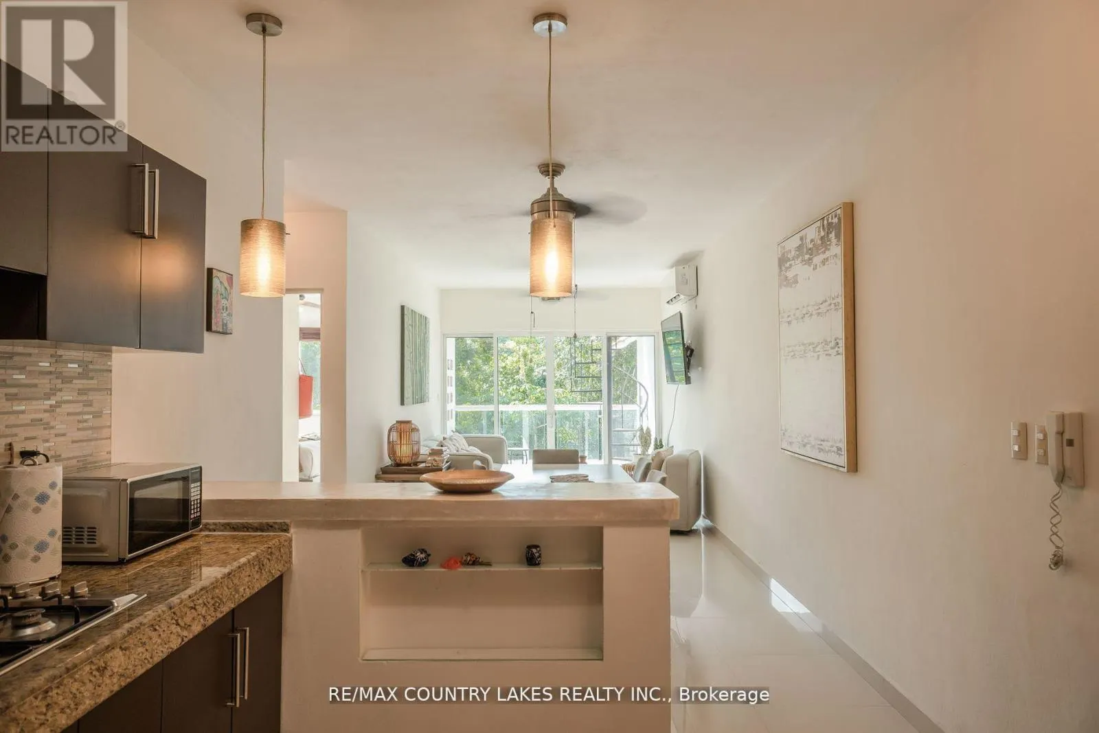 301C - LUZ CHEMUYIL STREET W