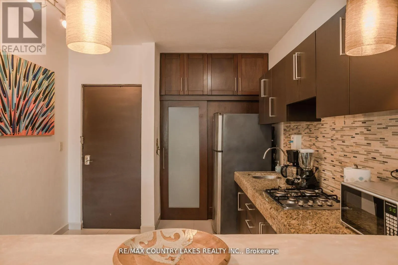 301C - LUZ CHEMUYIL STREET W