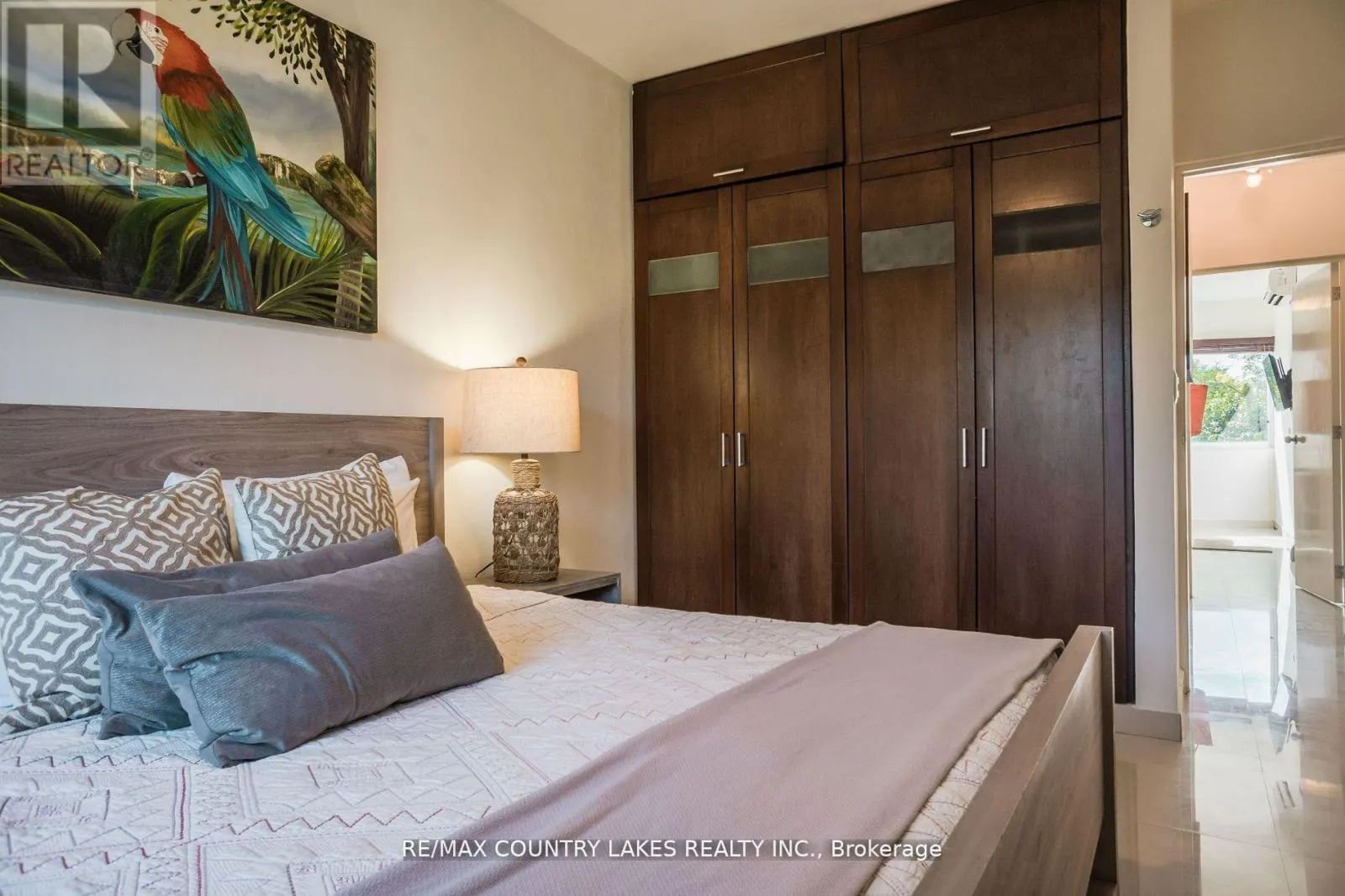 301C - LUZ CHEMUYIL STREET W