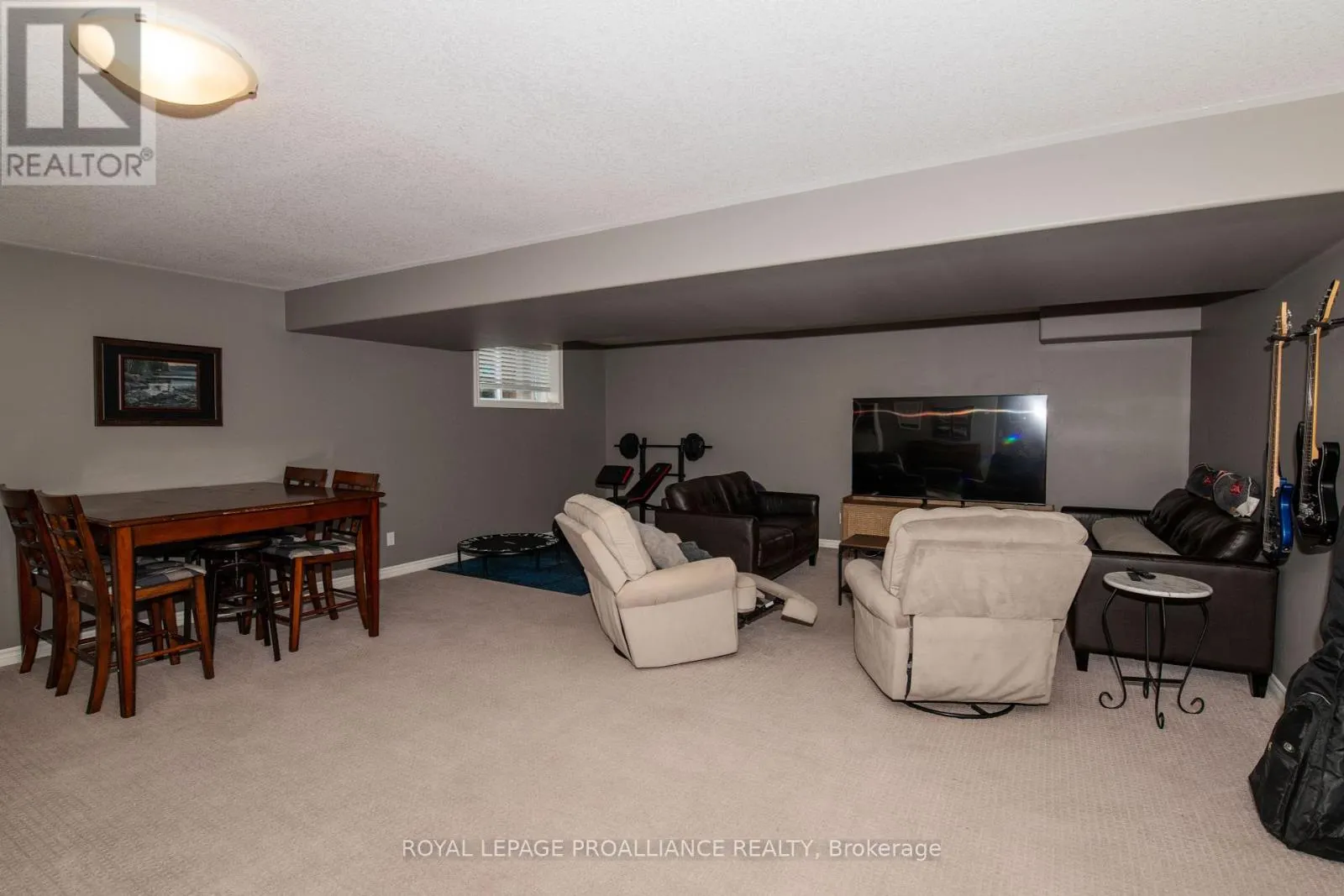 28 BUTTERNUT COURT