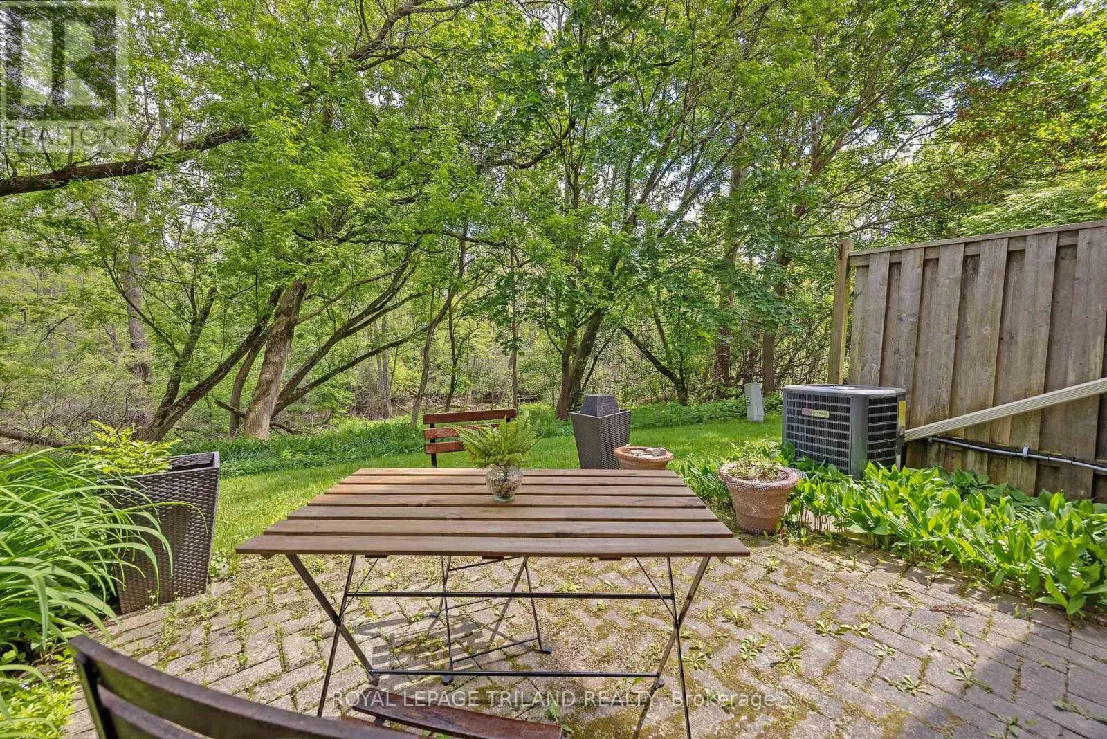 23 - 683 WINDERMERE ROAD, #23