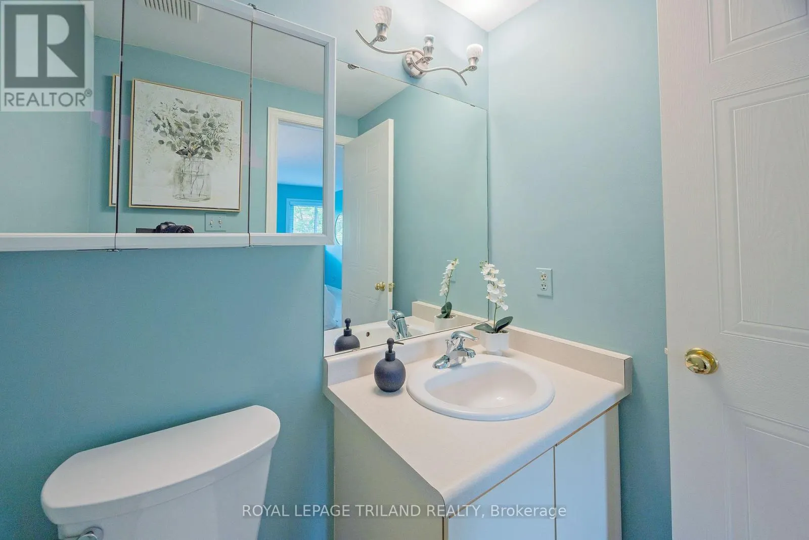 23 - 683 WINDERMERE ROAD, #23