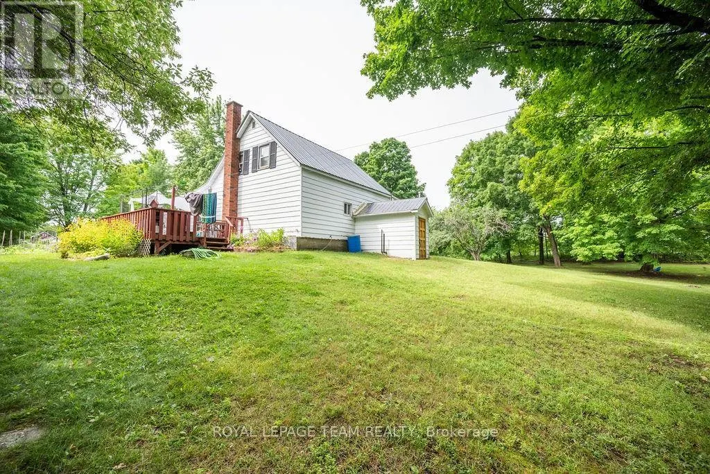 1448 PERRAULT ROAD