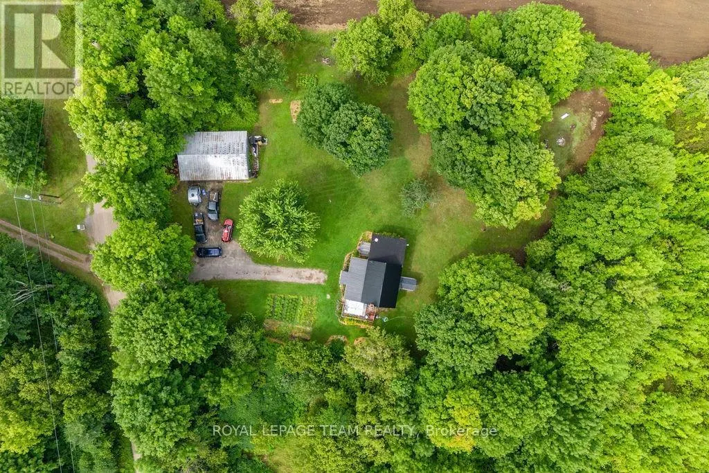 1448 PERRAULT ROAD